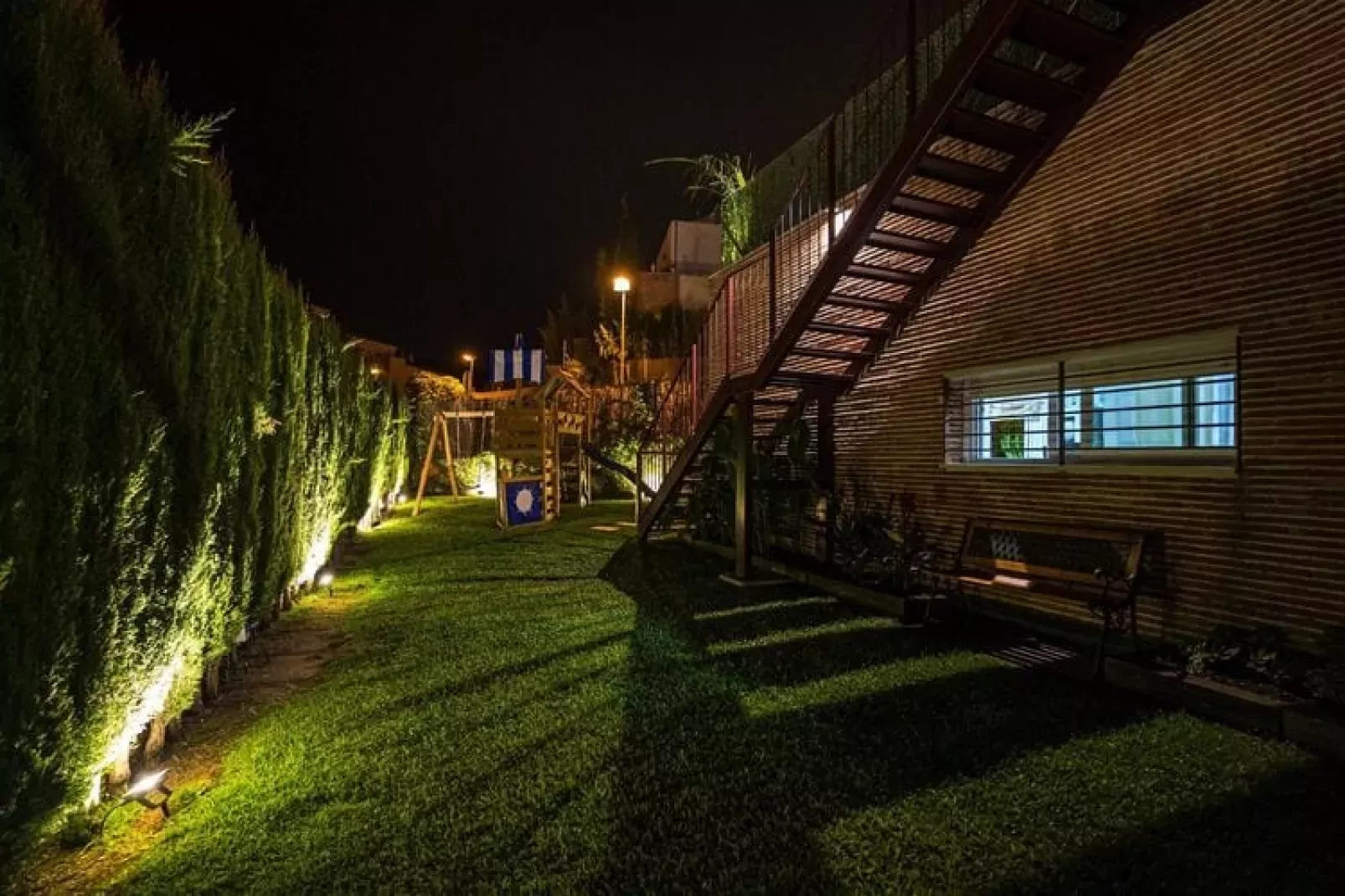 Casa Las Terrazas del Lago - CT 141 CO  8 PAX-Gardens summer