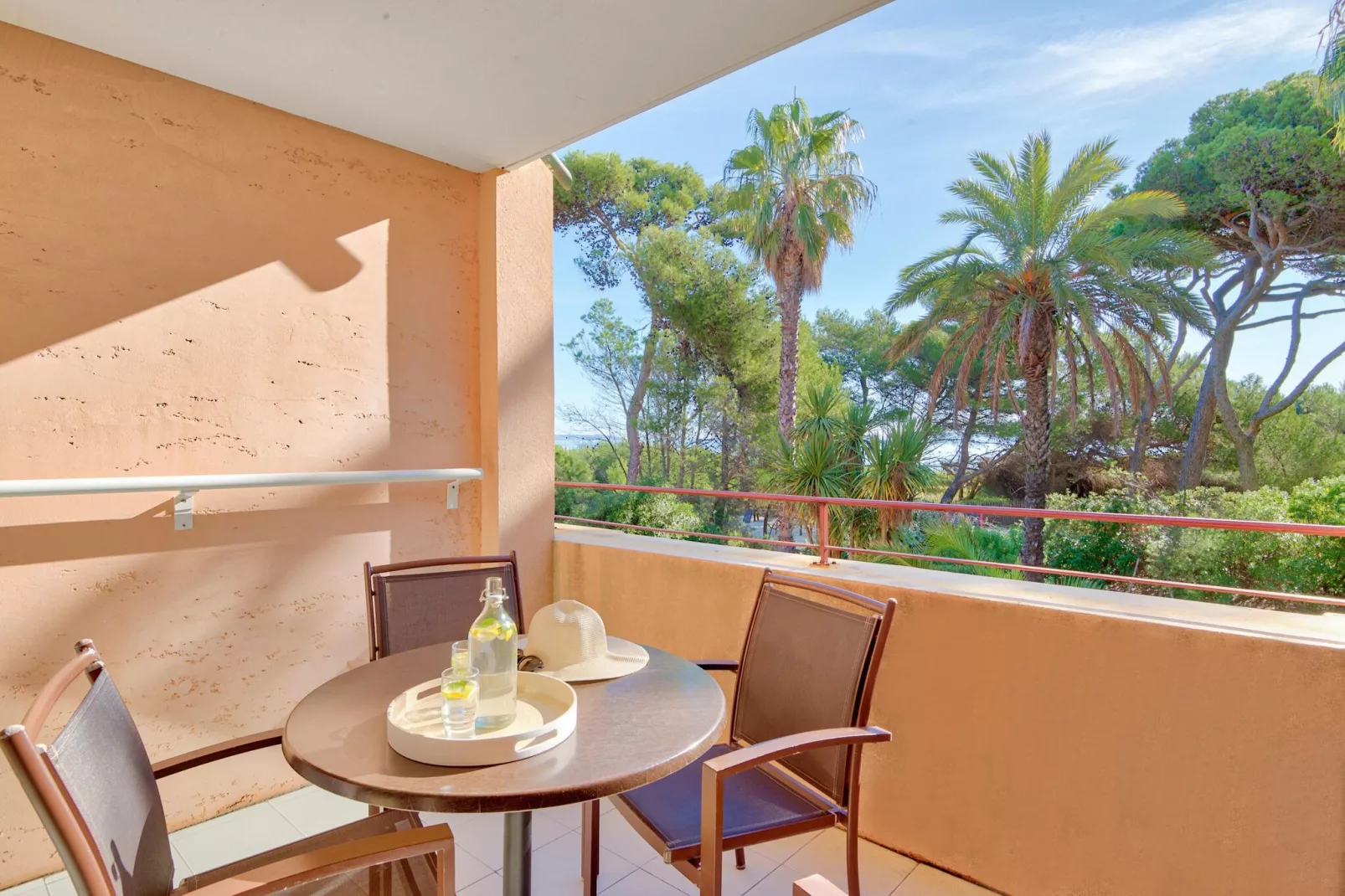 Residence La Pinède, Hyères-A5 Standard - Apt. 5 p. - 1 bedroom-Terrace balcony