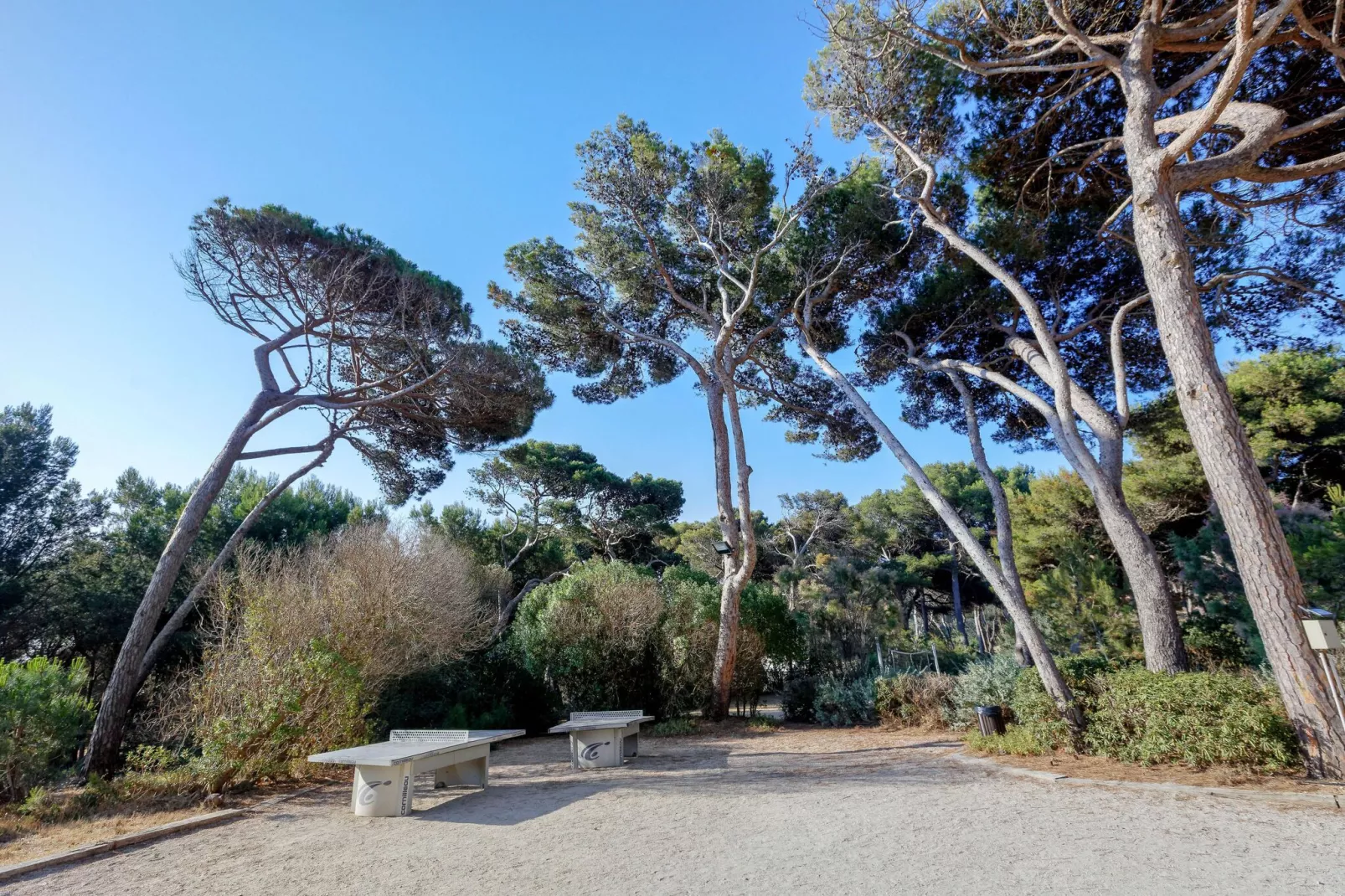 Residence La Pinède, Hyères-A5 Standard - Apt. 5 p. - 1 bedroom-Park facilities