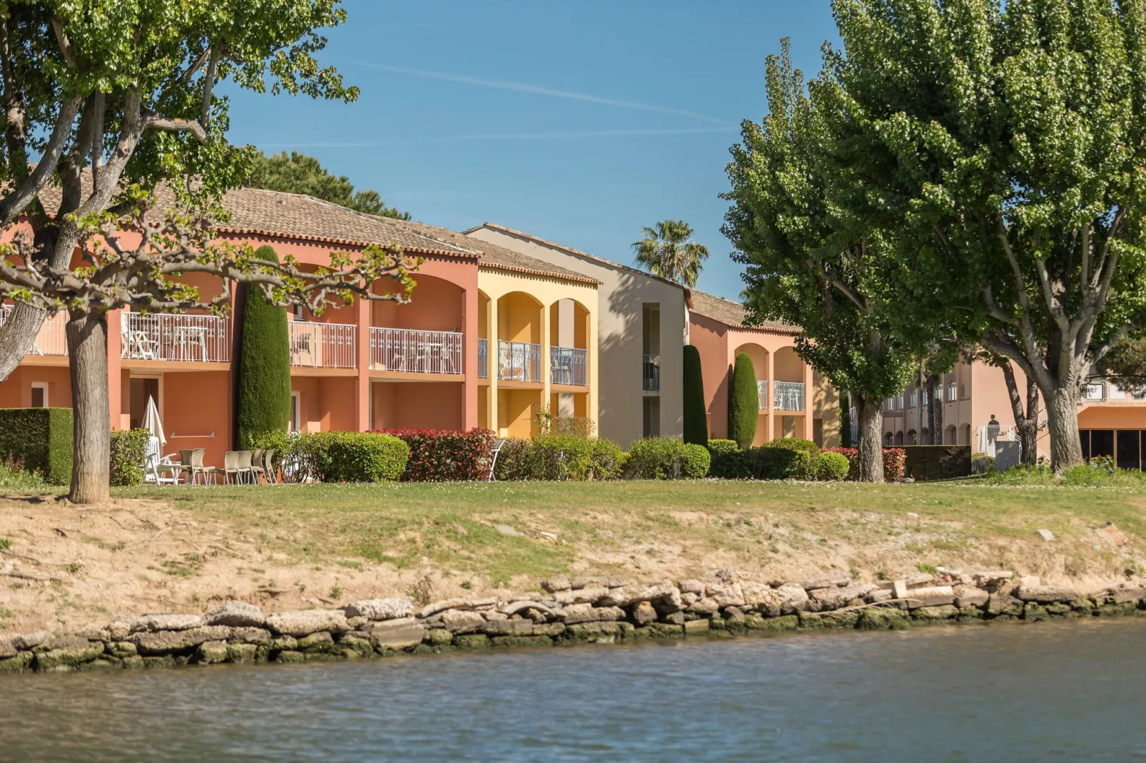 Residence Les Rives de Cannes Mandelieu Mandelieu-la-Napoule - 25 Standard - Apt 5 p - 1 bedroom-Außenbereich Sommer