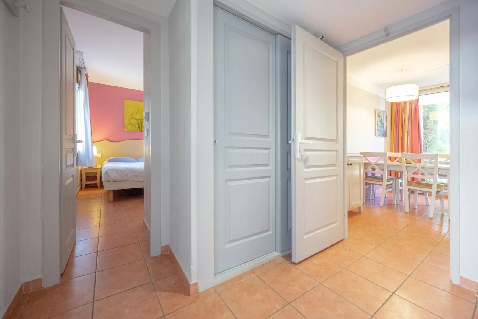 Residence Les Rives de Cannes Mandelieu Mandelieu-la-Napoule - 25 Standard - Apt 5 p - 1 bedroom-Wohnzimmer