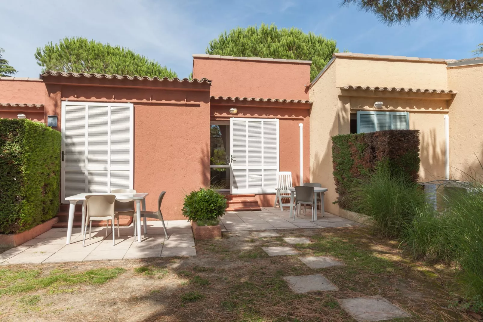 Residence Les Rives de Cannes Mandelieu Mandelieu-la-Napoule - 14 Standard - Studio 4 p - 1 sleeping alcove-Außenbereich Sommer