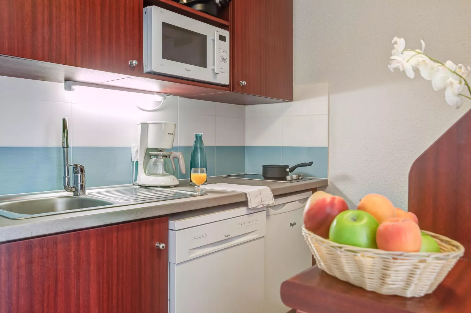 Les Balcons de Collioure - 14  Studio 4 p - rénové-Kitchen