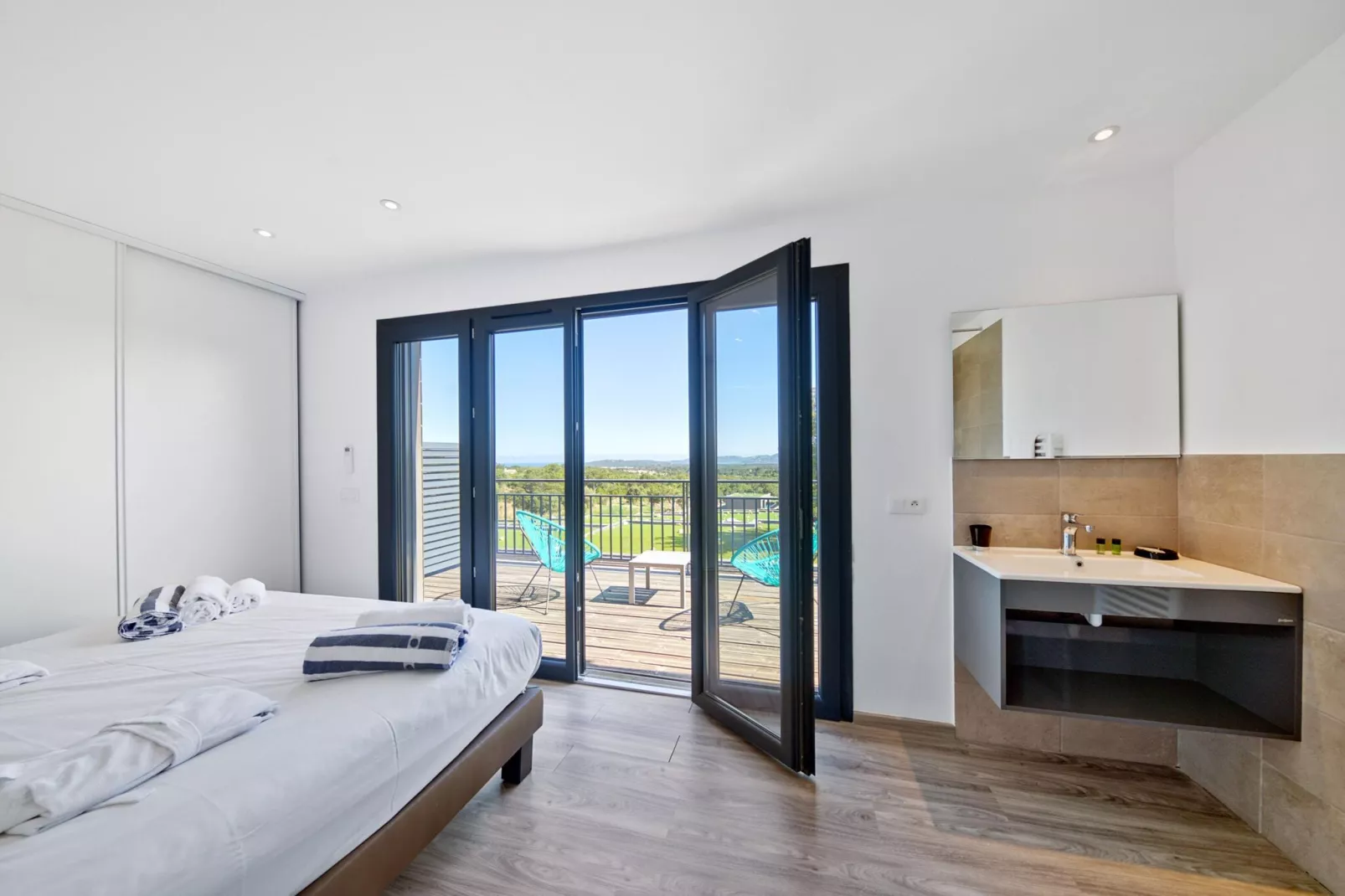 Residence Les Terrasses d'Arsella Porto Vecchio - M46 - House 3 bedrooms 6 pers private pool-Bedroom