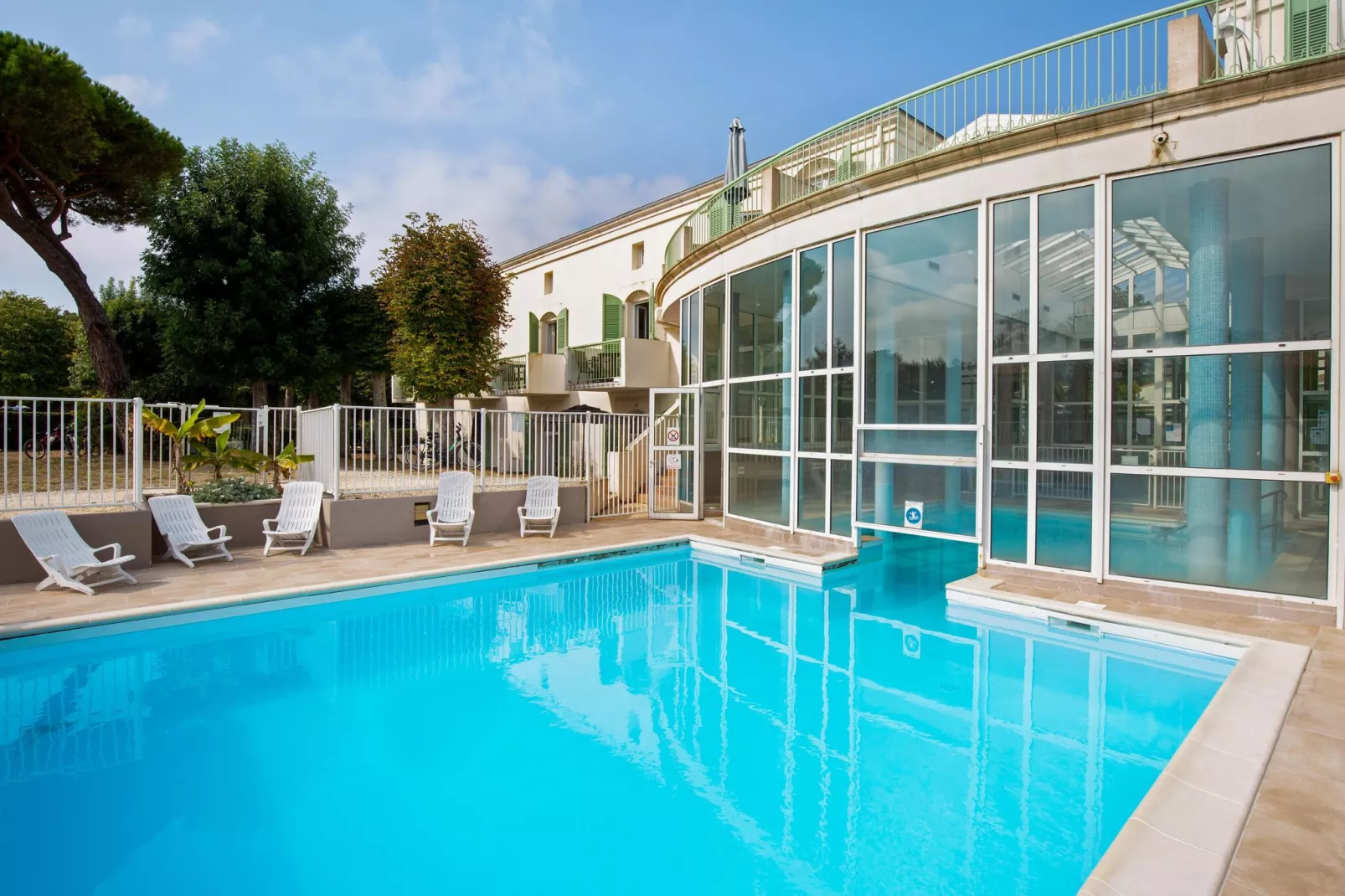 Residence Le Palais des Gouverneurs St Martin-de-Ré - 14 Standard Studio 4 p - 1 mezzanine-Pool