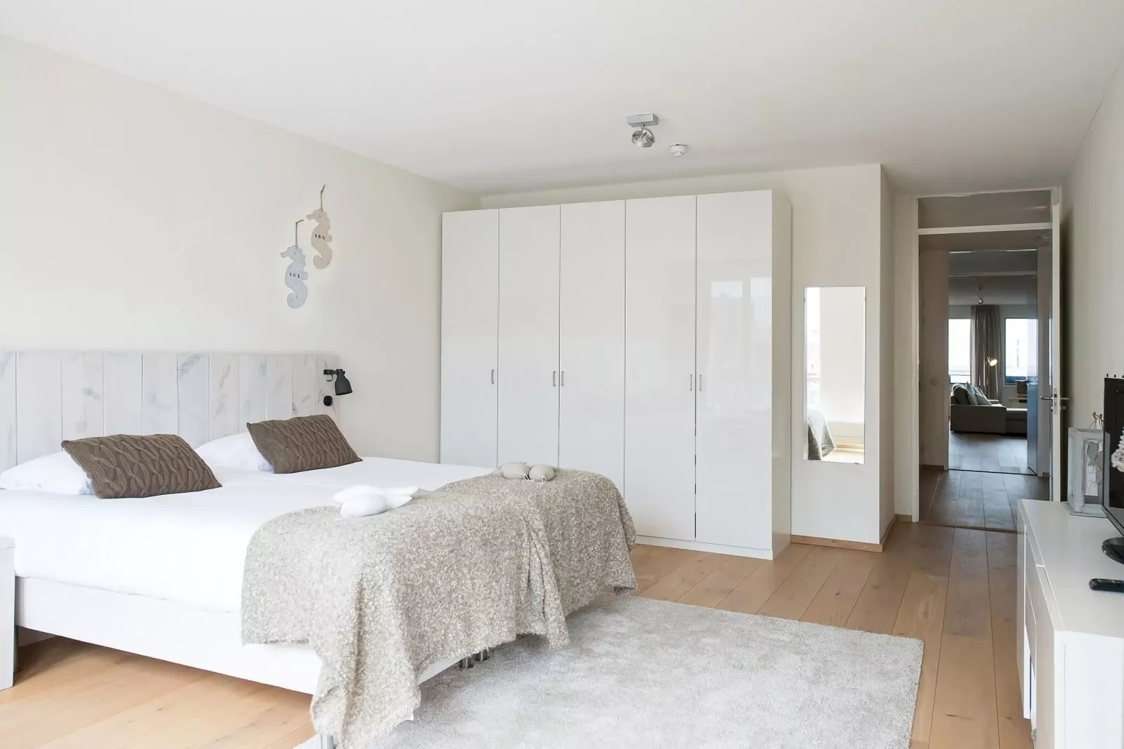 Scheveningen Harbour 22B-Bedroom