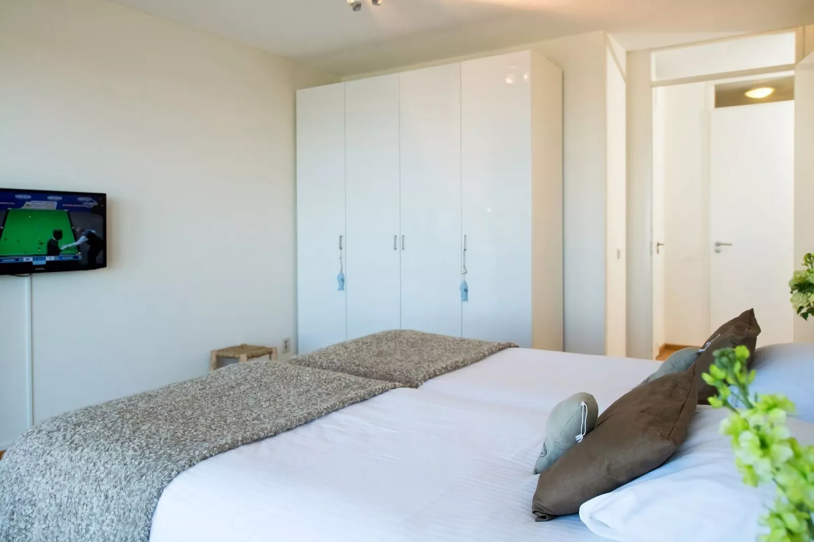 Scheveningen Harbour 36-Bedroom