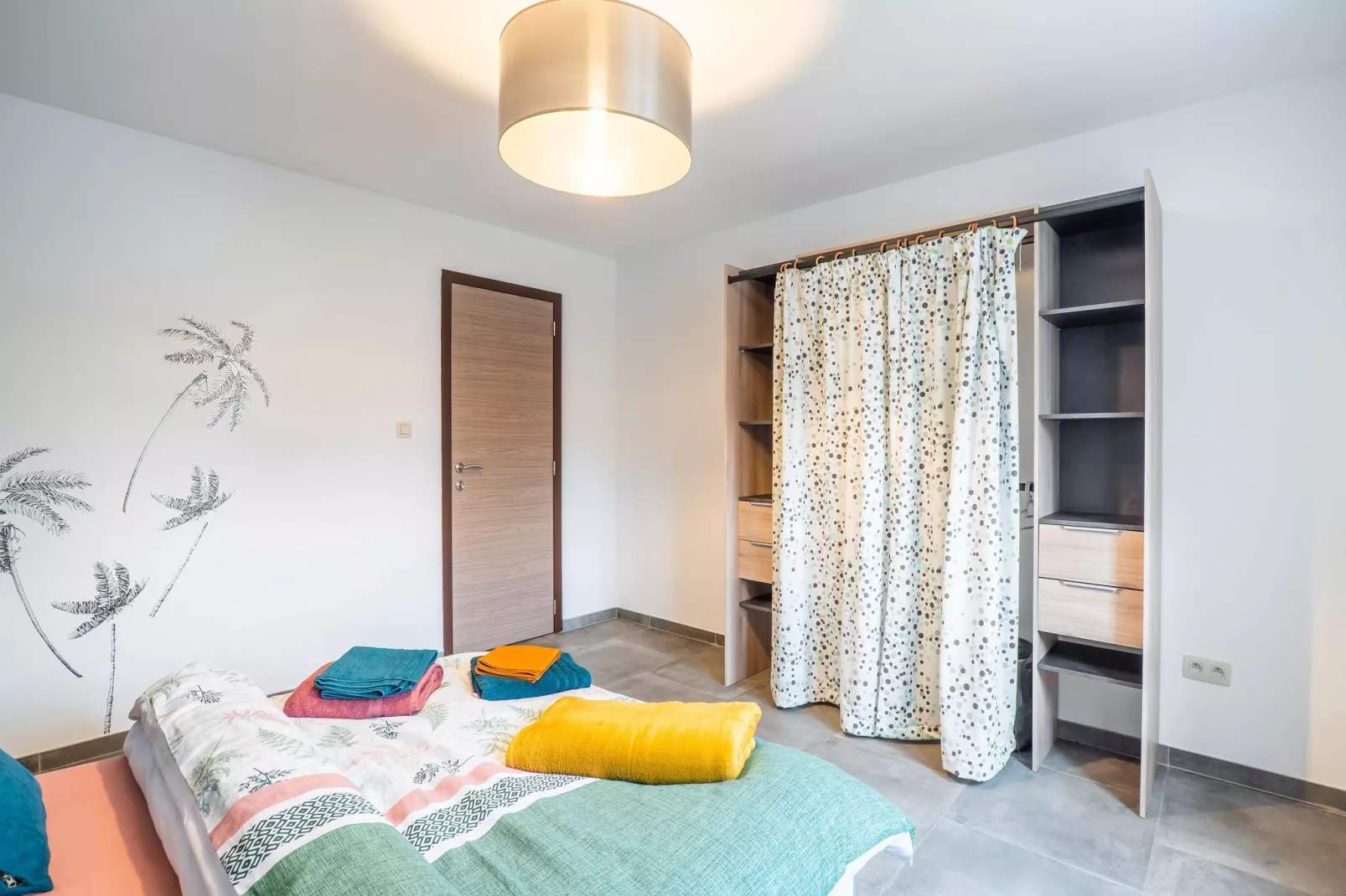 Le matignolle-Bedroom