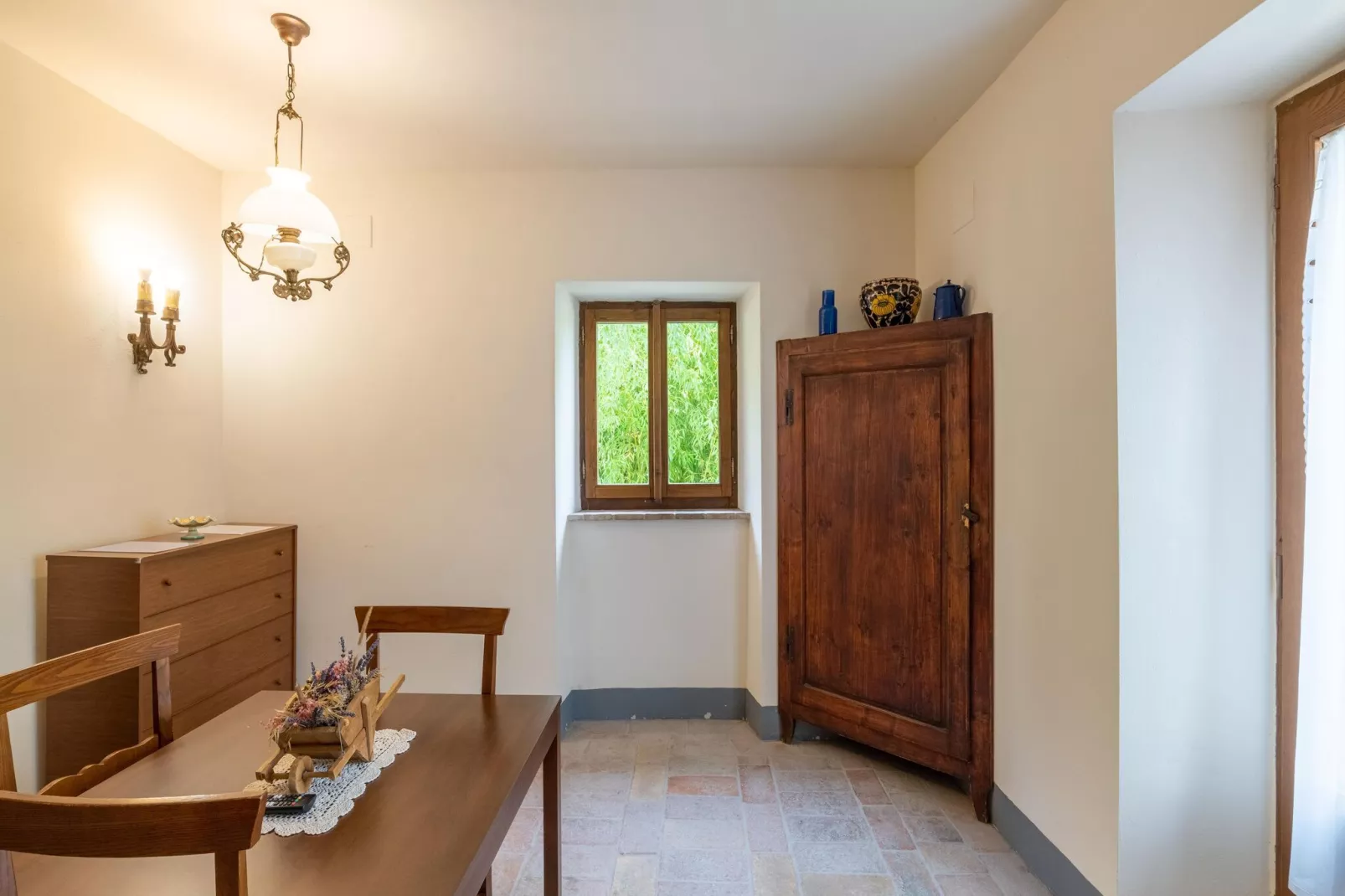 Casa Granaio-Dining room