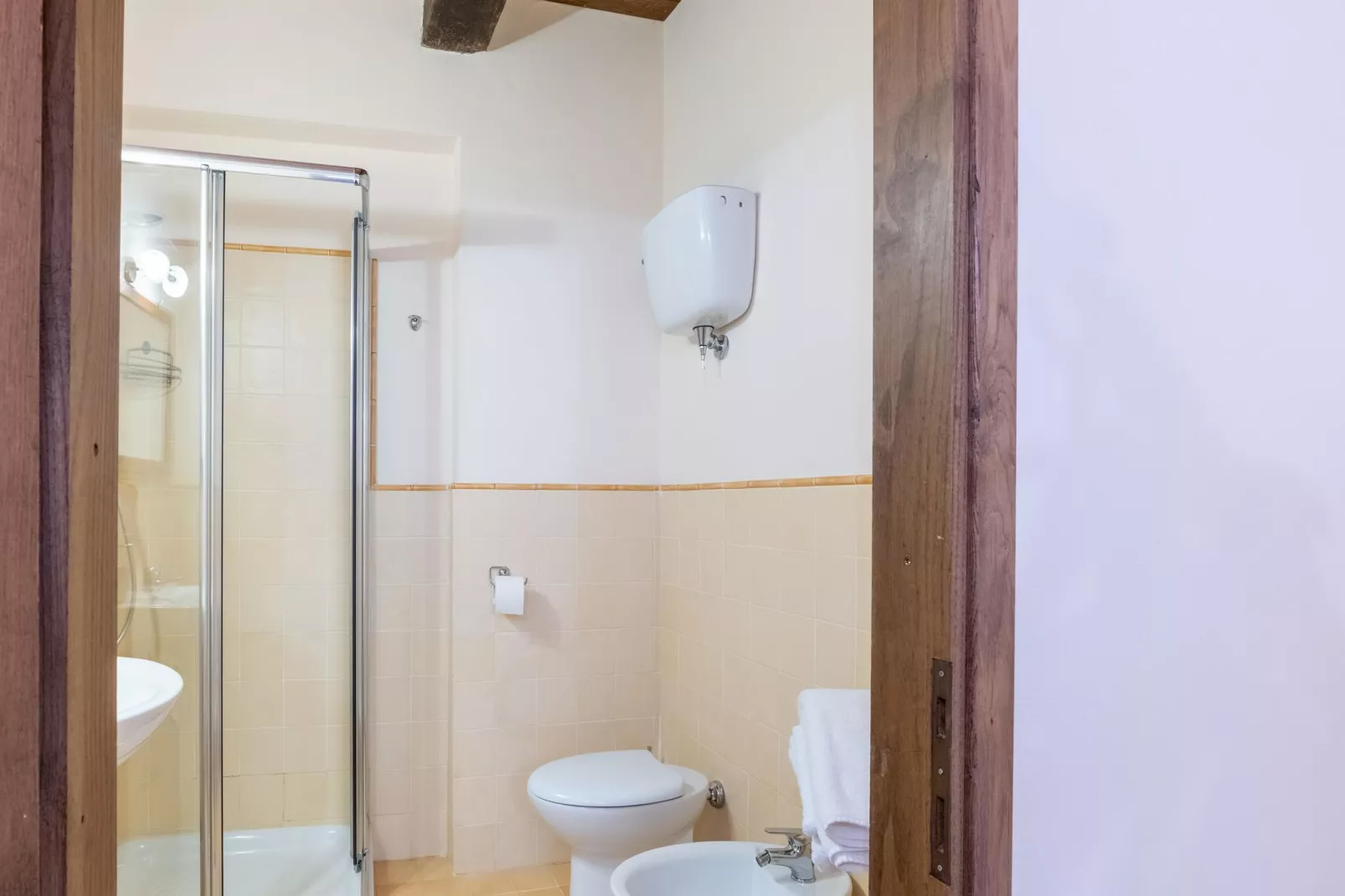 Casa Granaio-Bathroom