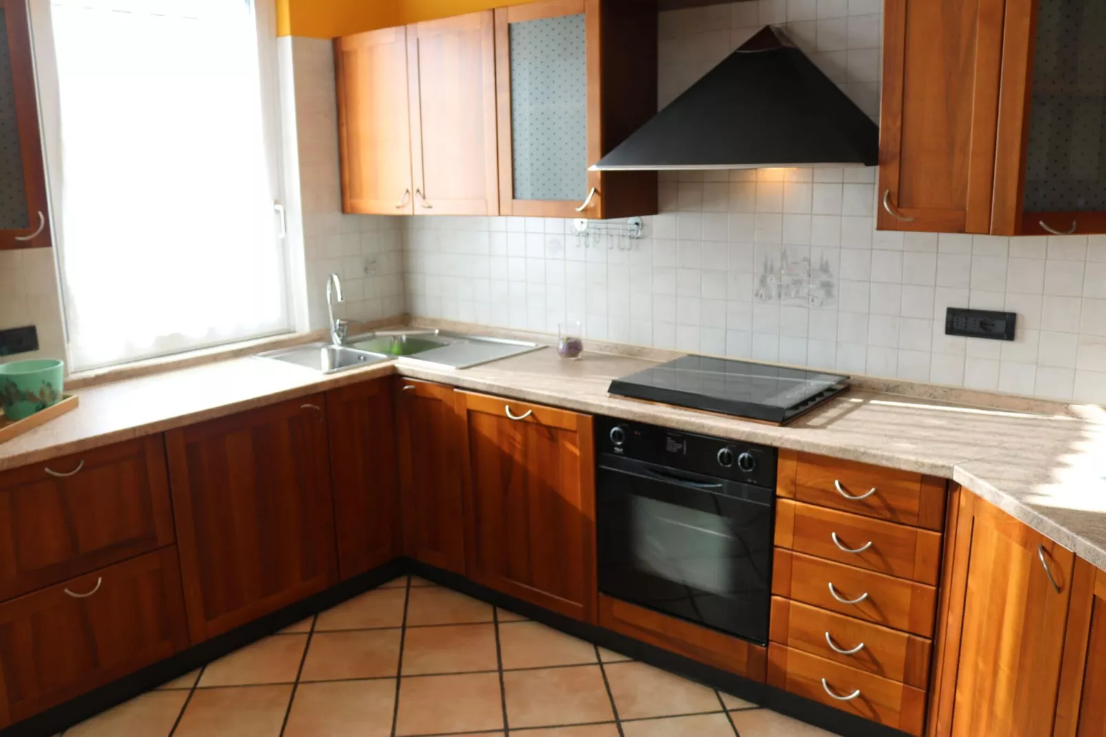 Madonnina Dodici-Kitchen