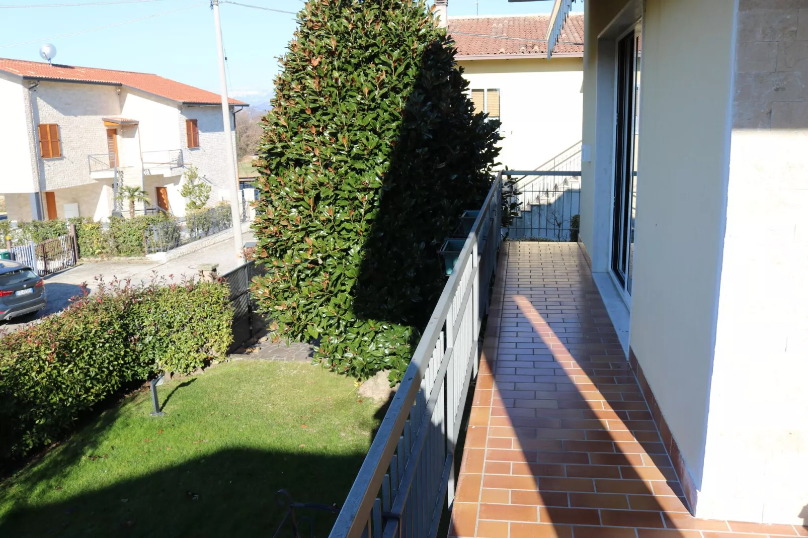 Madonnina Dodici-Terrace balcony