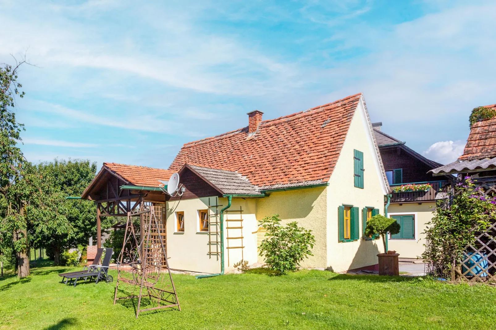 Haus Weitzer-Exterior summer