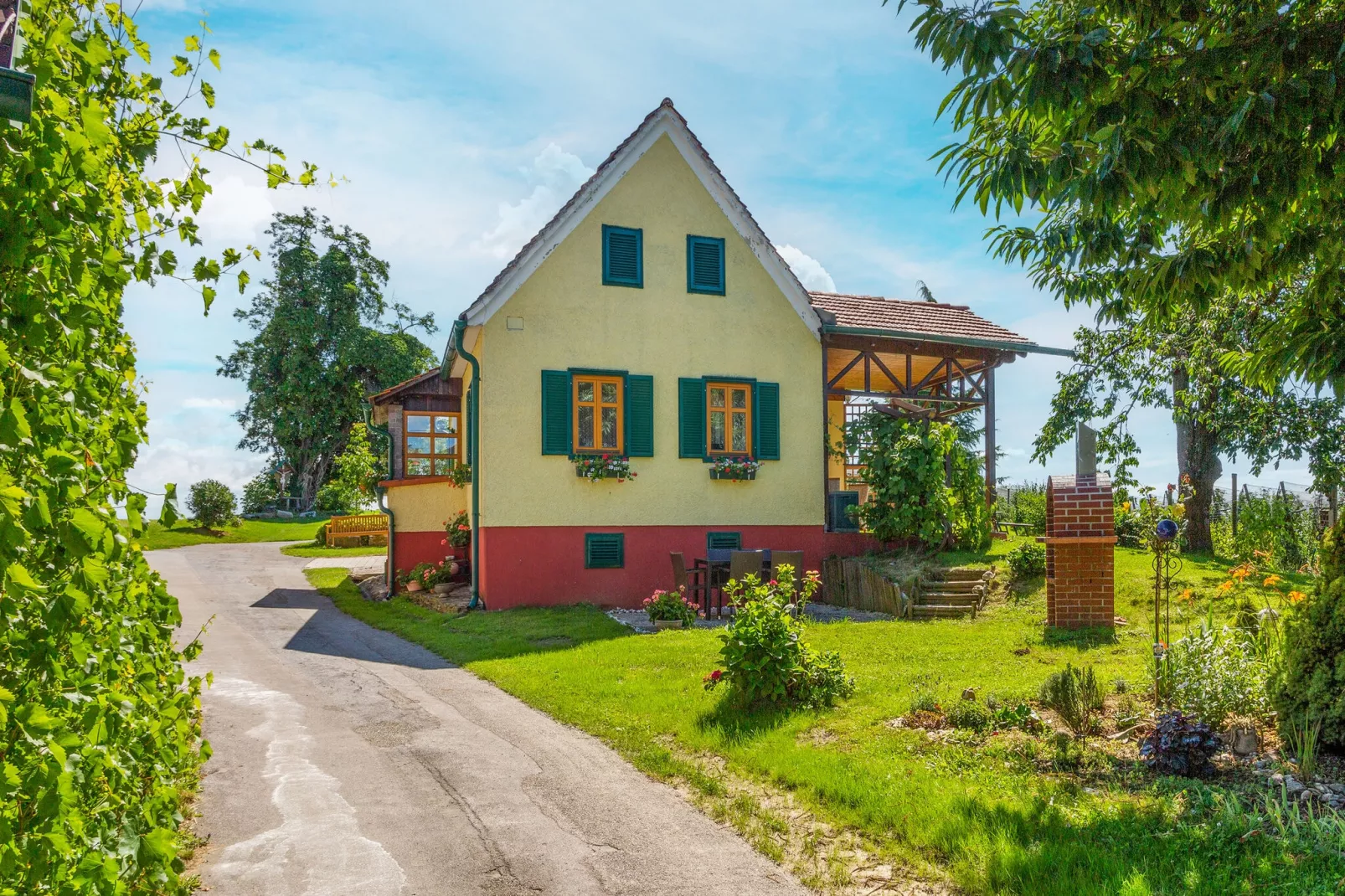 Haus Weitzer-Exterior summer