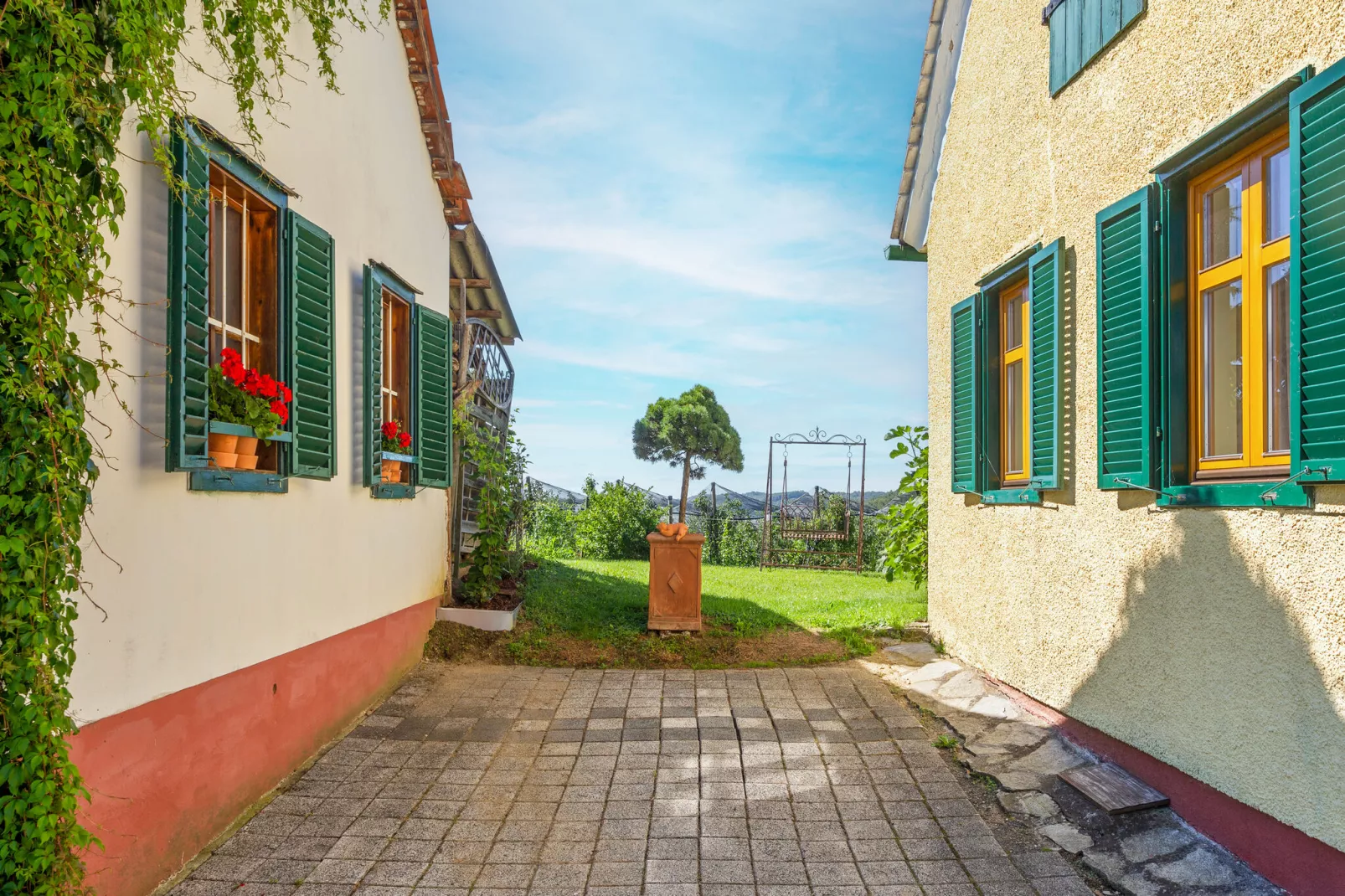 Haus Weitzer-Terrace balcony
