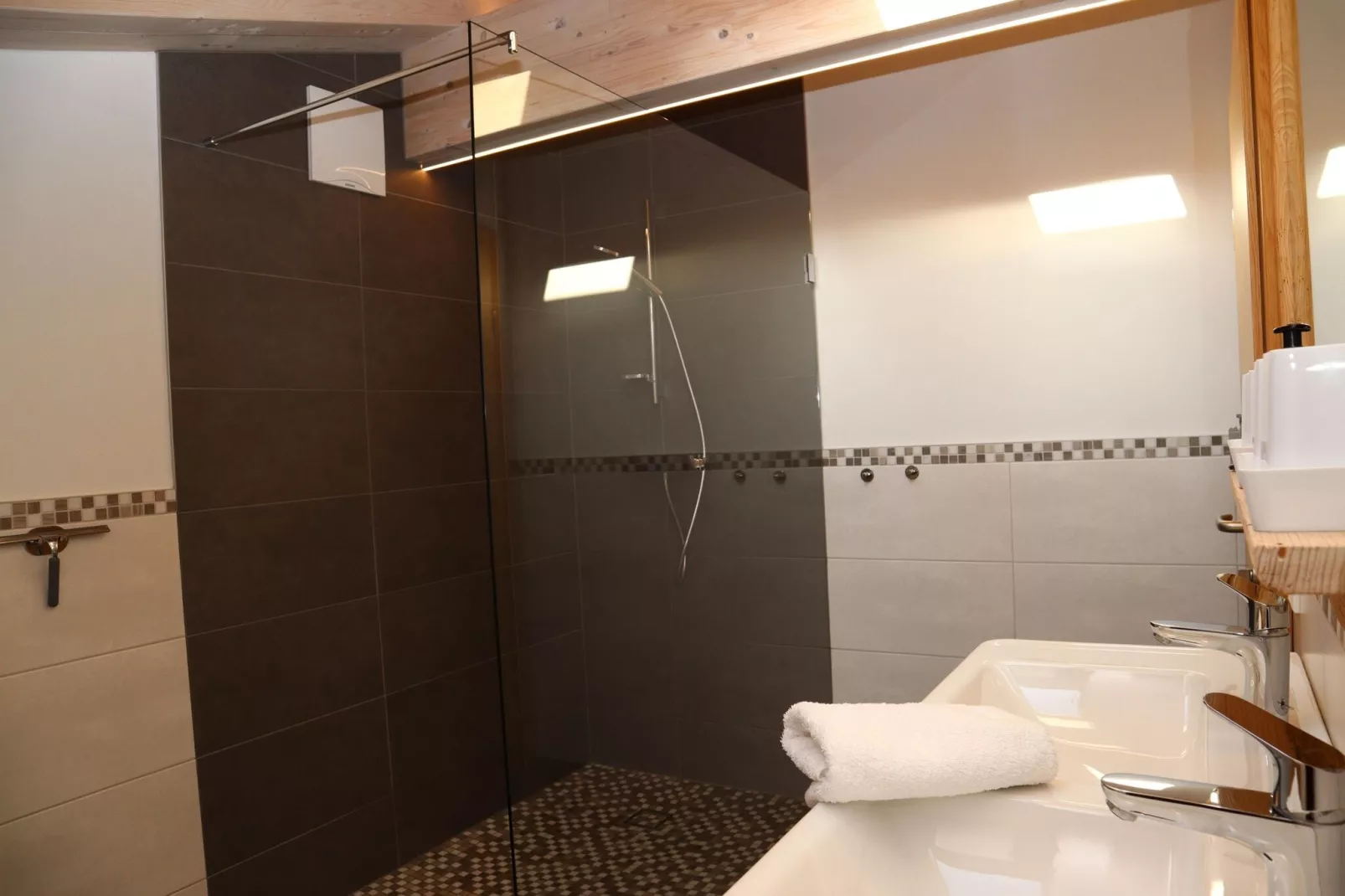 Apartment Rohregger-Bathroom
