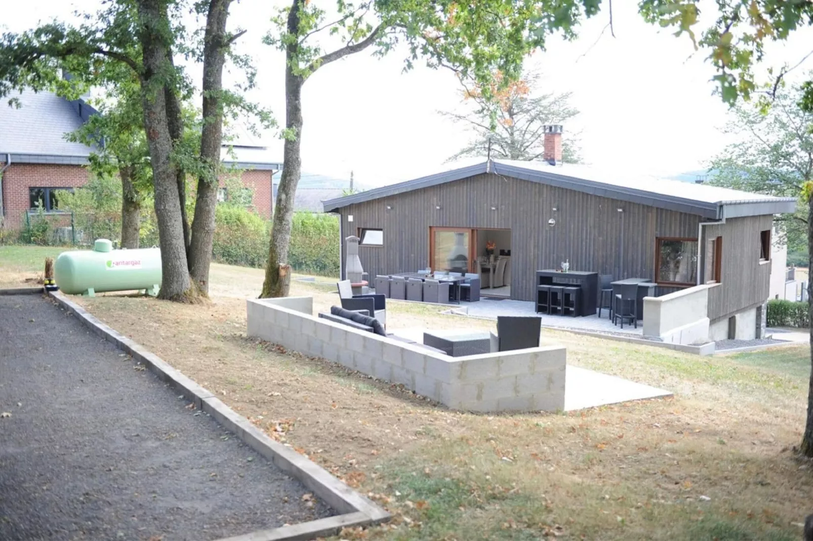 Cottage Sweet Cottage-Außenbereich Sommer