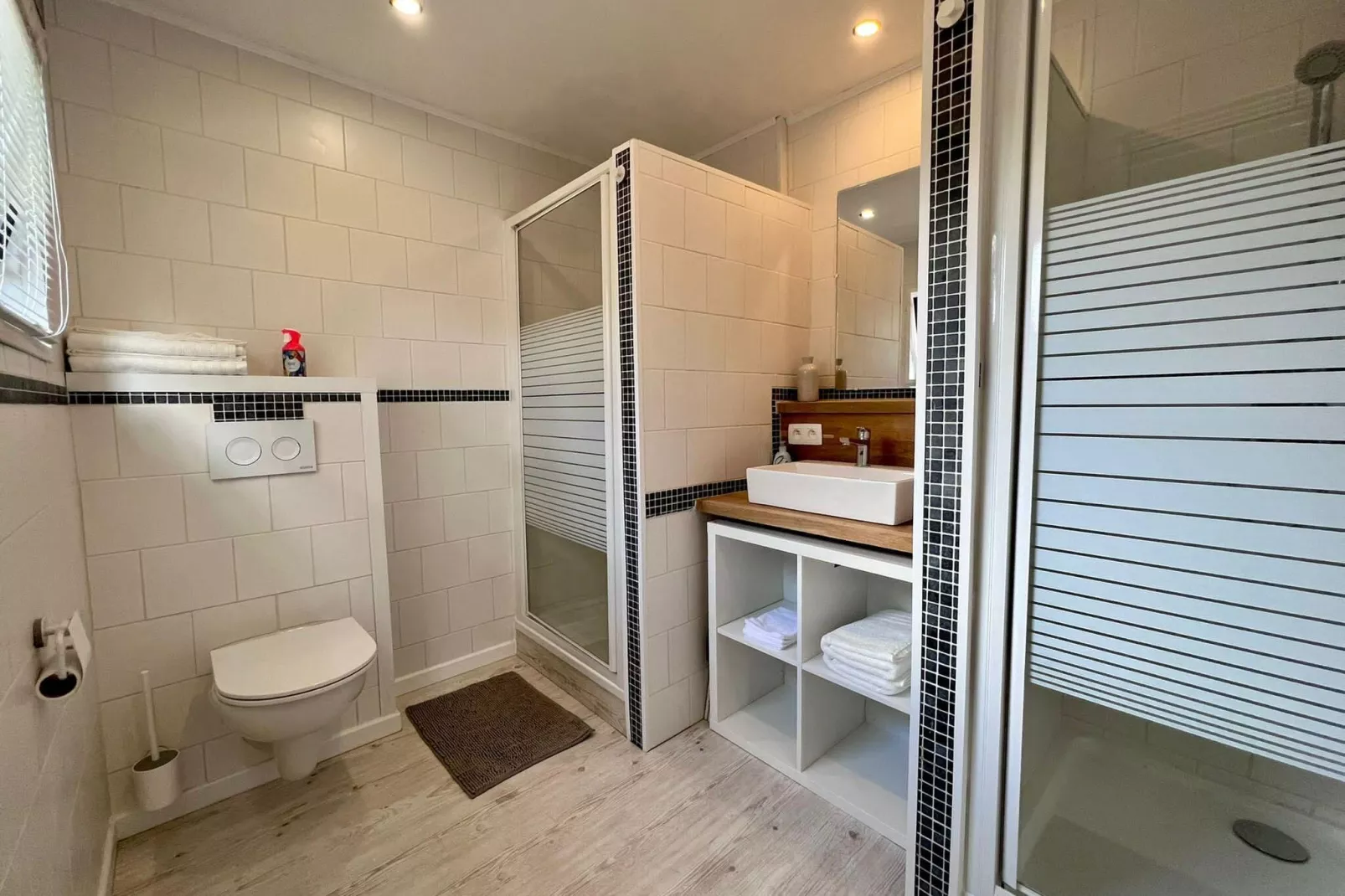 Cottage Sweet Cottage-Badezimmer