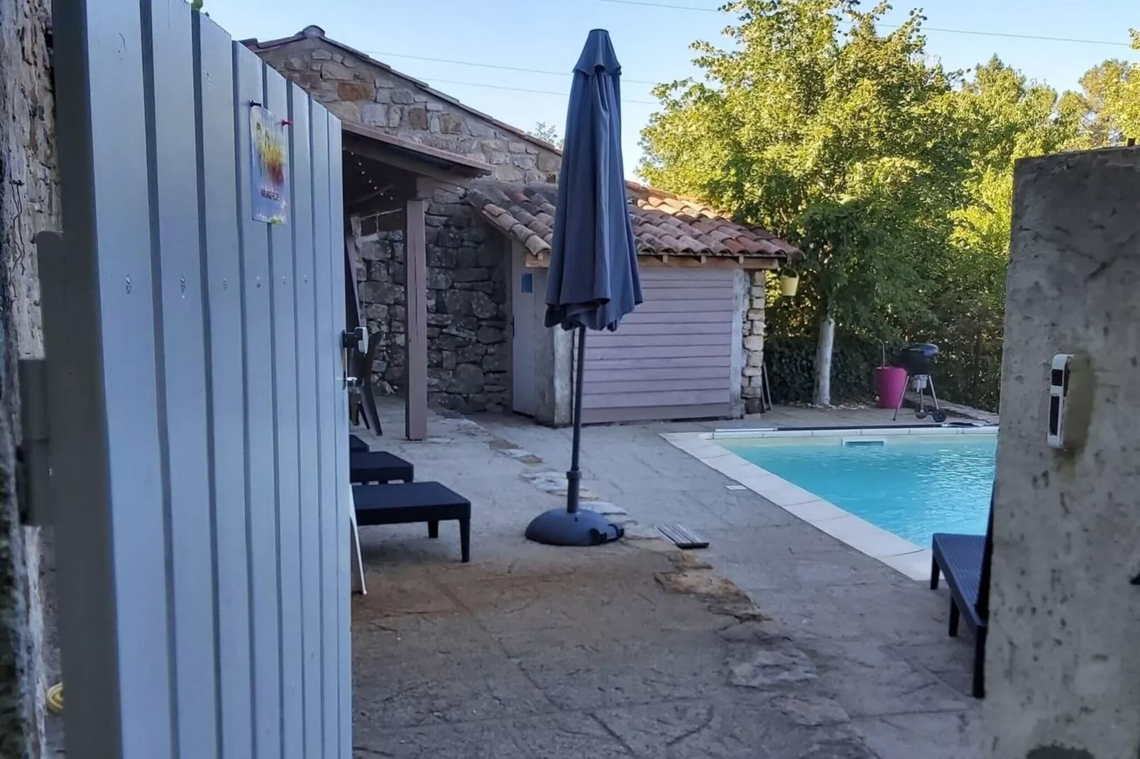 LA BOSCALIERE/ CHABROUD-Pool