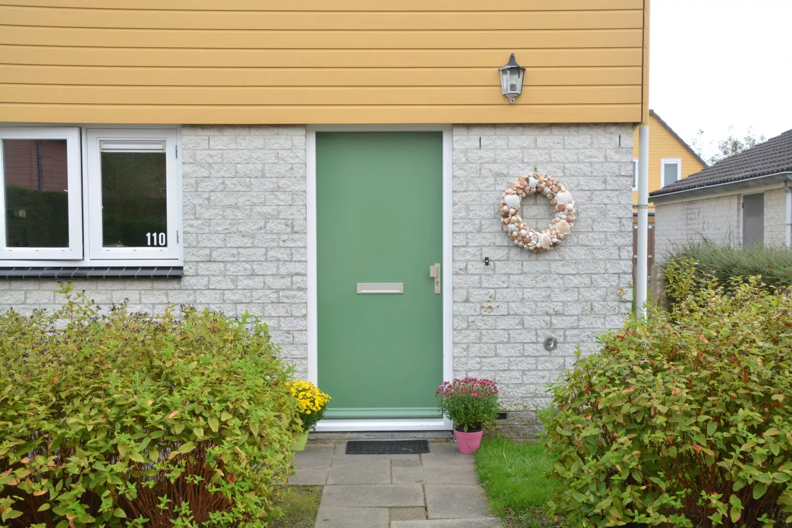 Villapark De Oesterbaai 110-Exterior summer