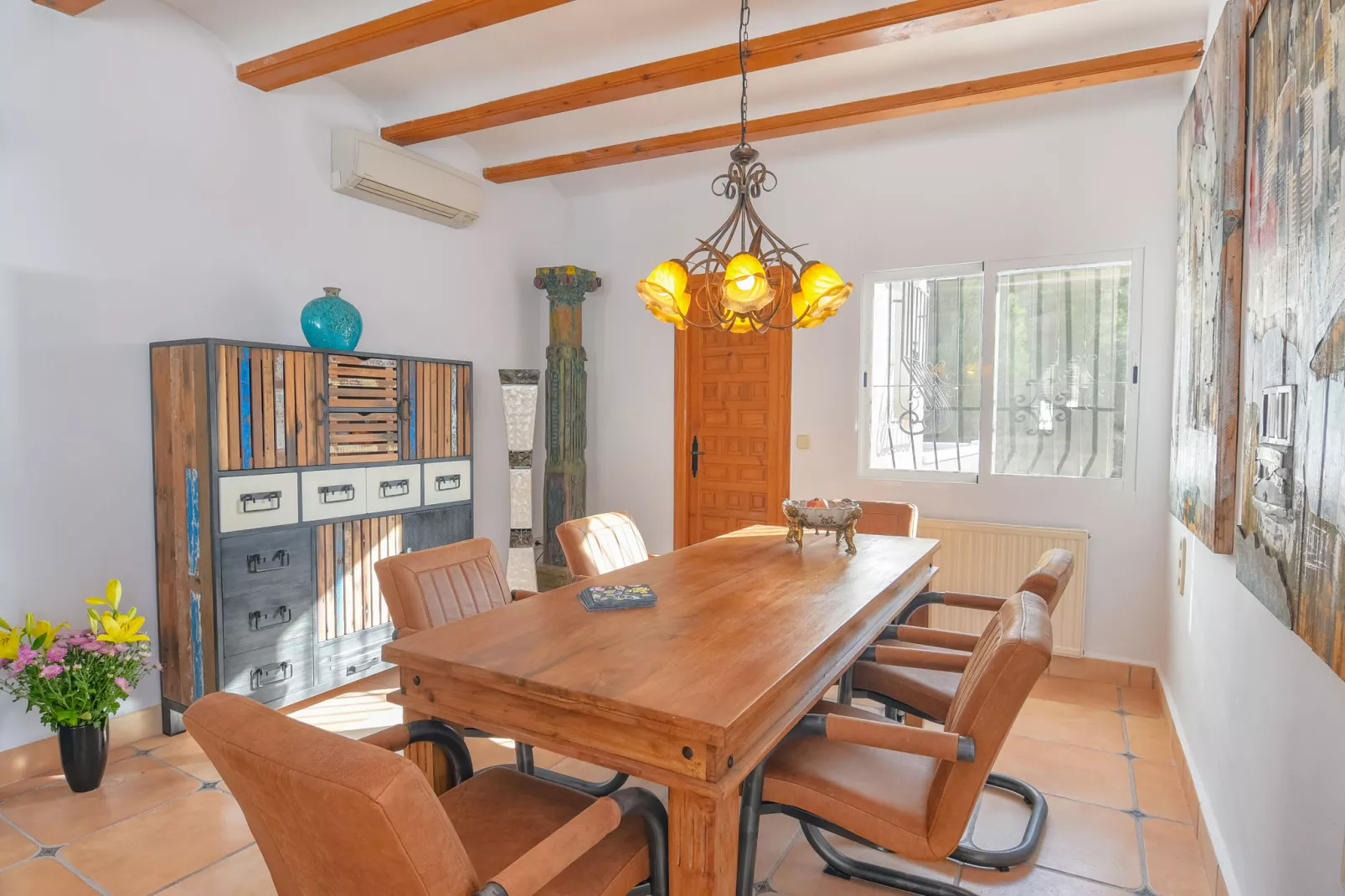 Casa Baars-Dining room