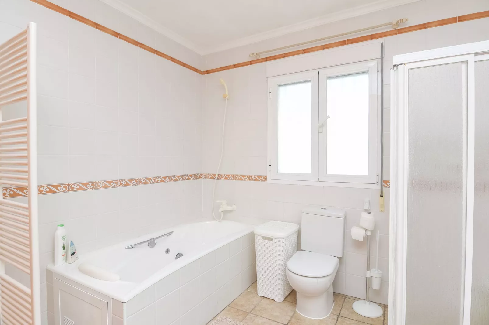 Casa Baars-Bathroom