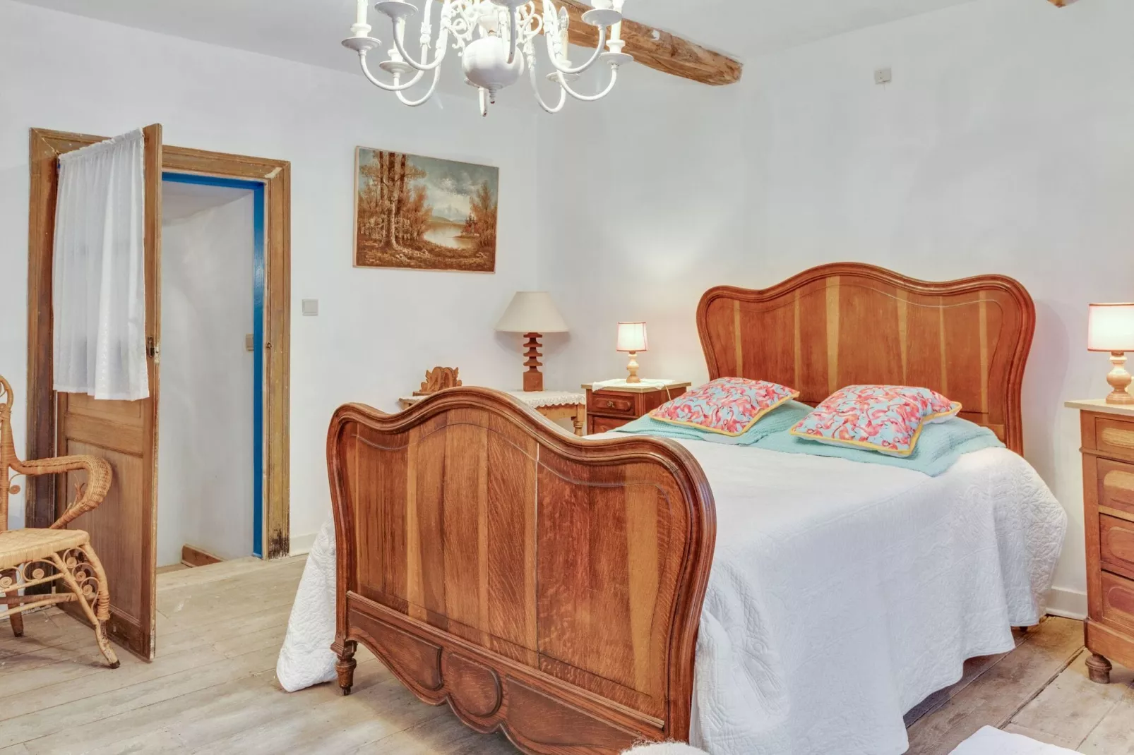 Jules & Paula-Bedroom