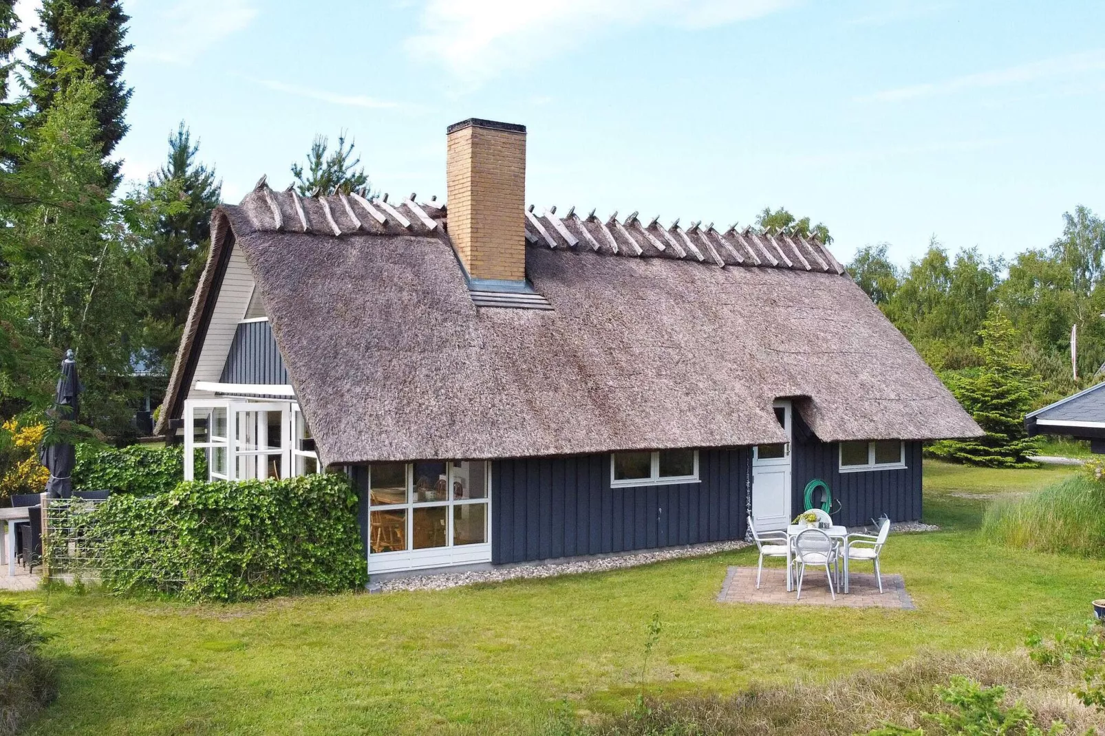 6 person holiday home in Væggerløse-By Traum