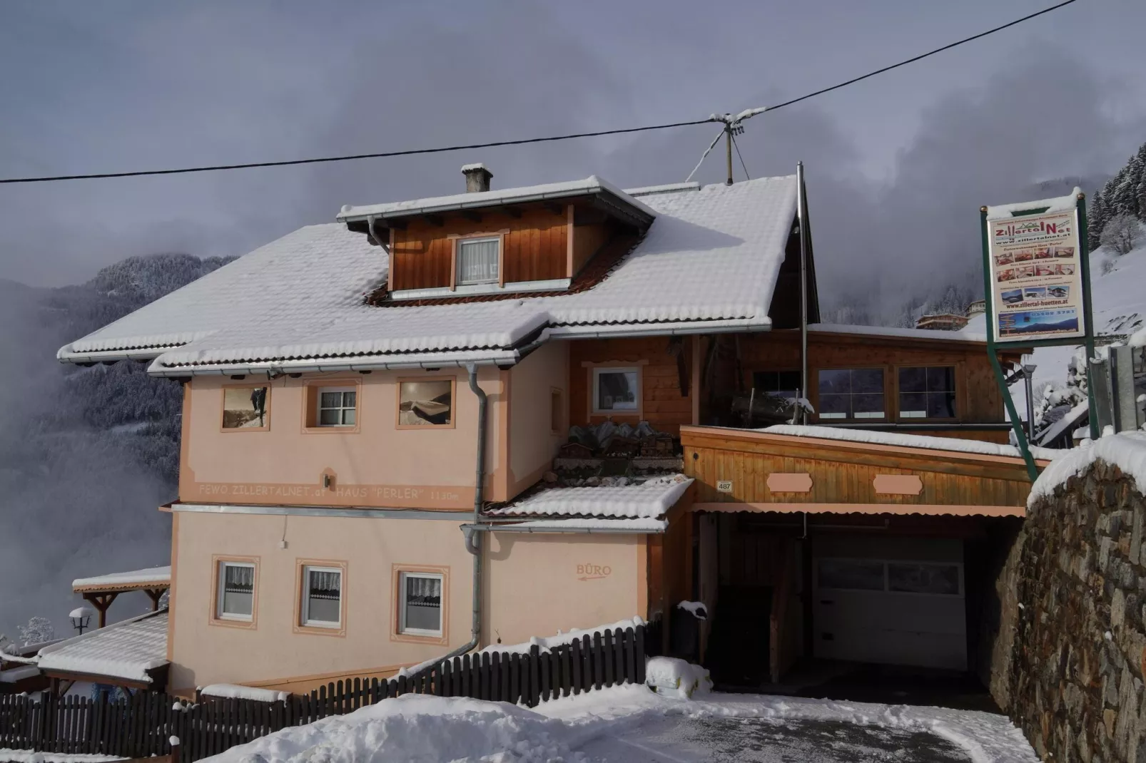 Haus Perler-Exterior winter