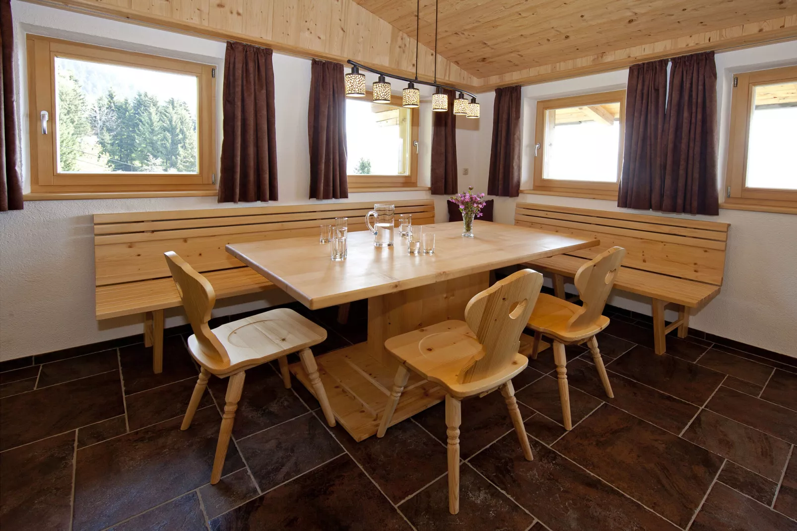 Chalet Hohe Salve-Salon
