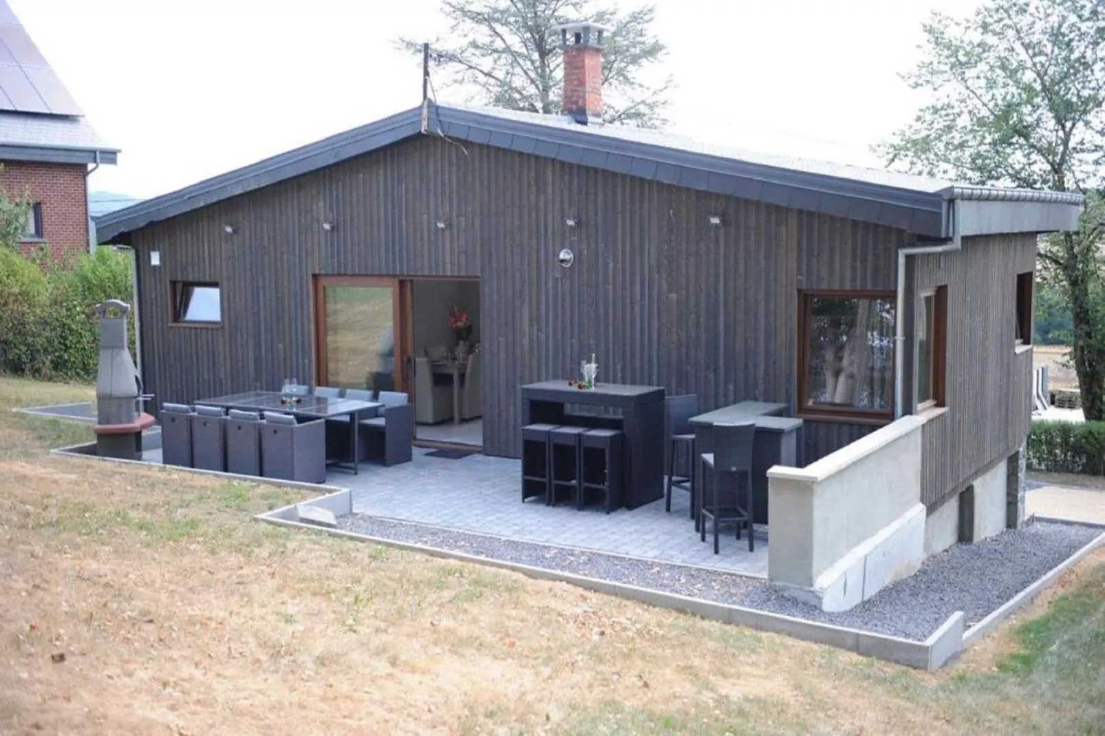 Cottage Sweet Cottage-Außenbereich Sommer