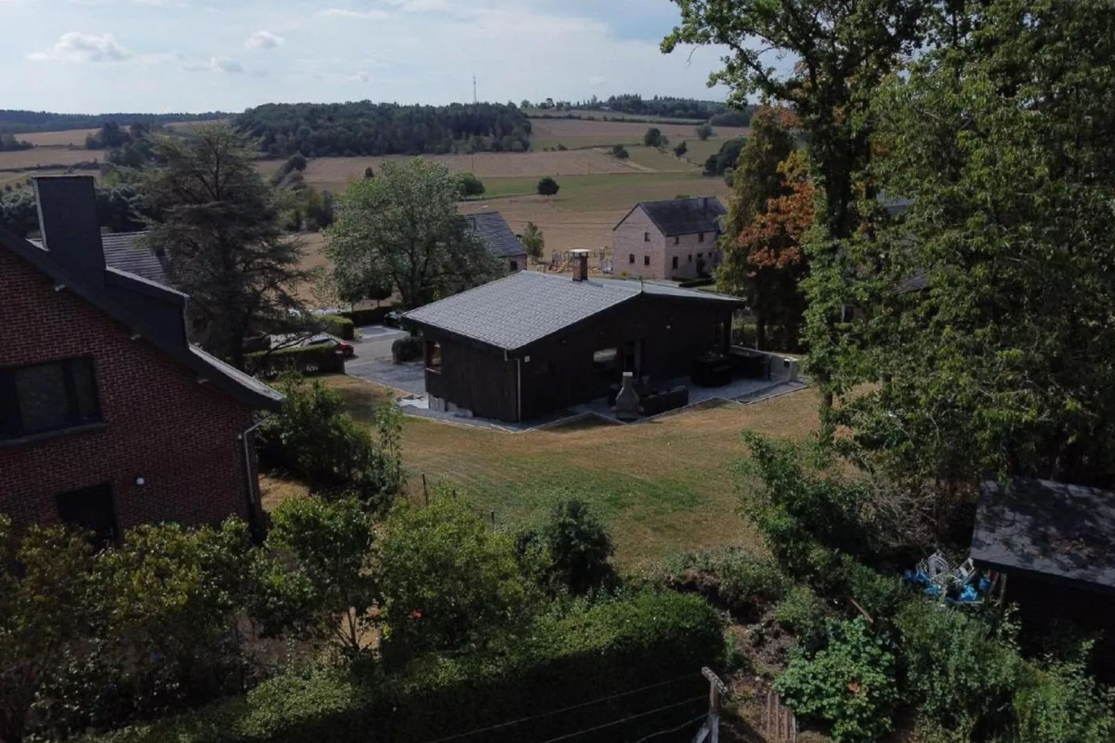 Cottage Sweet Cottage-Außenbereich Sommer