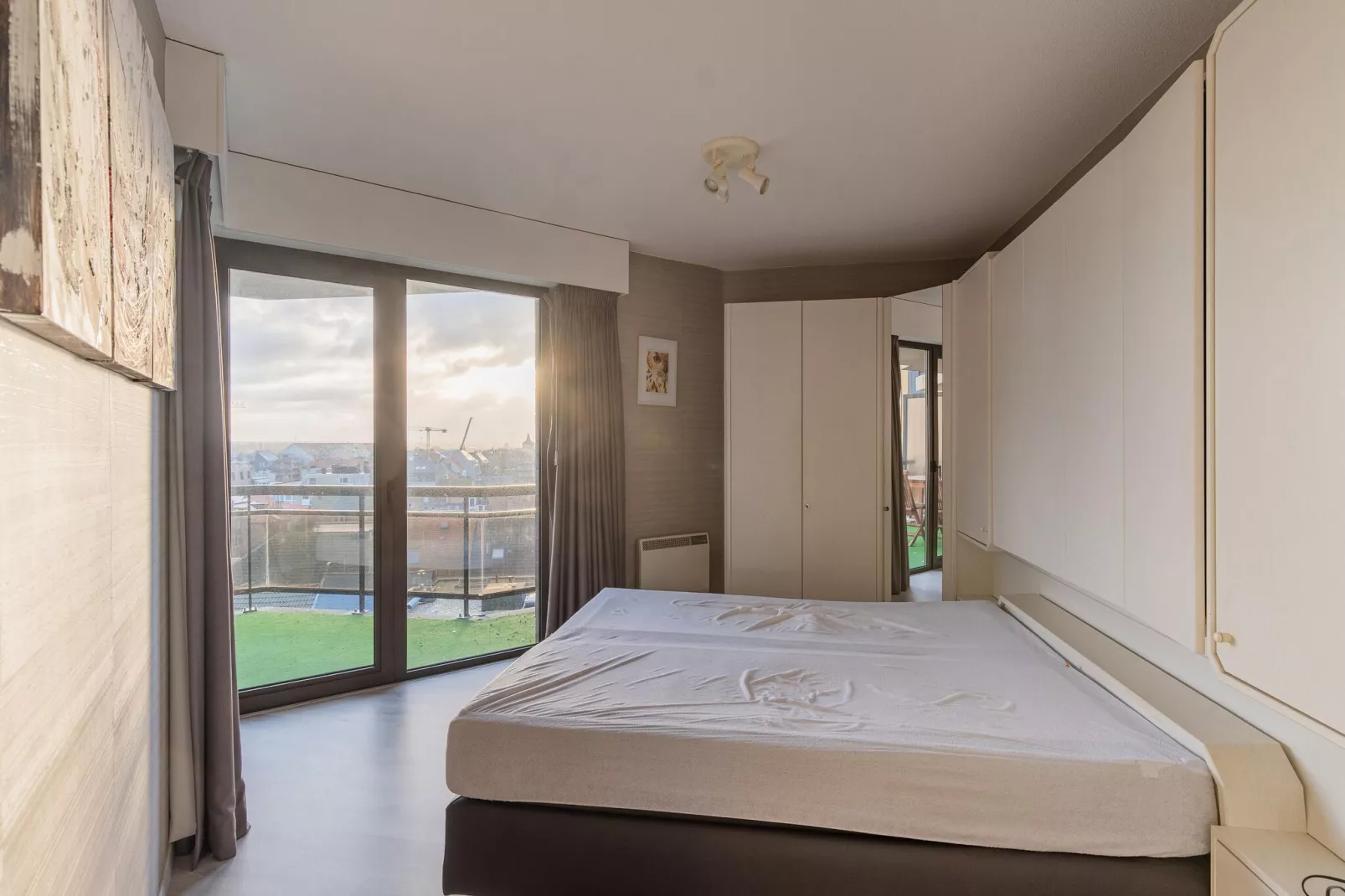 Bristol Palace 6C / 978004-Bedroom