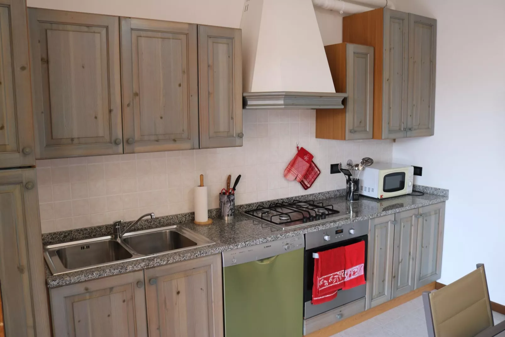 Garda Trentacinque-Kitchen