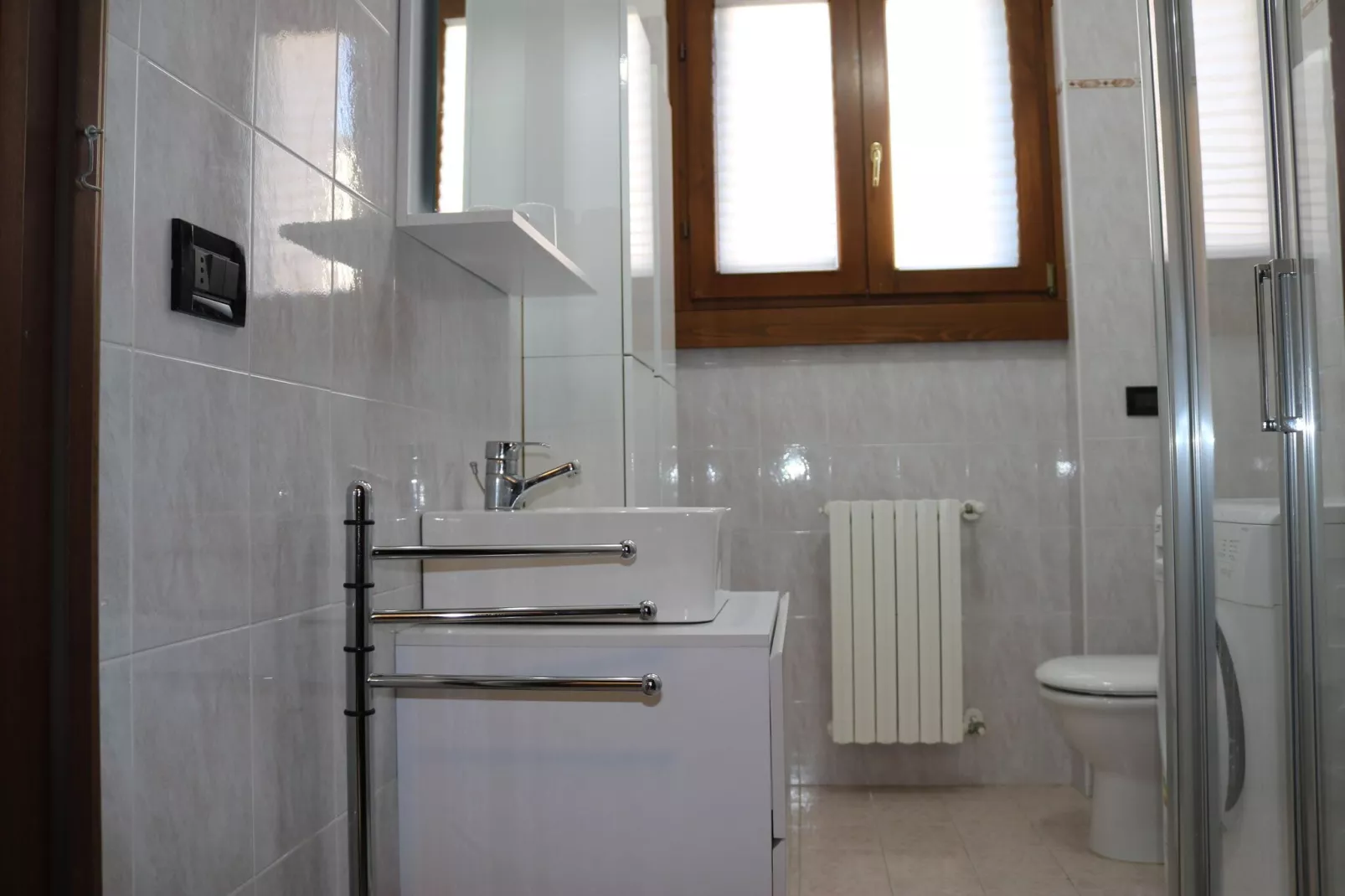 Garda Trentacinque-Bathroom