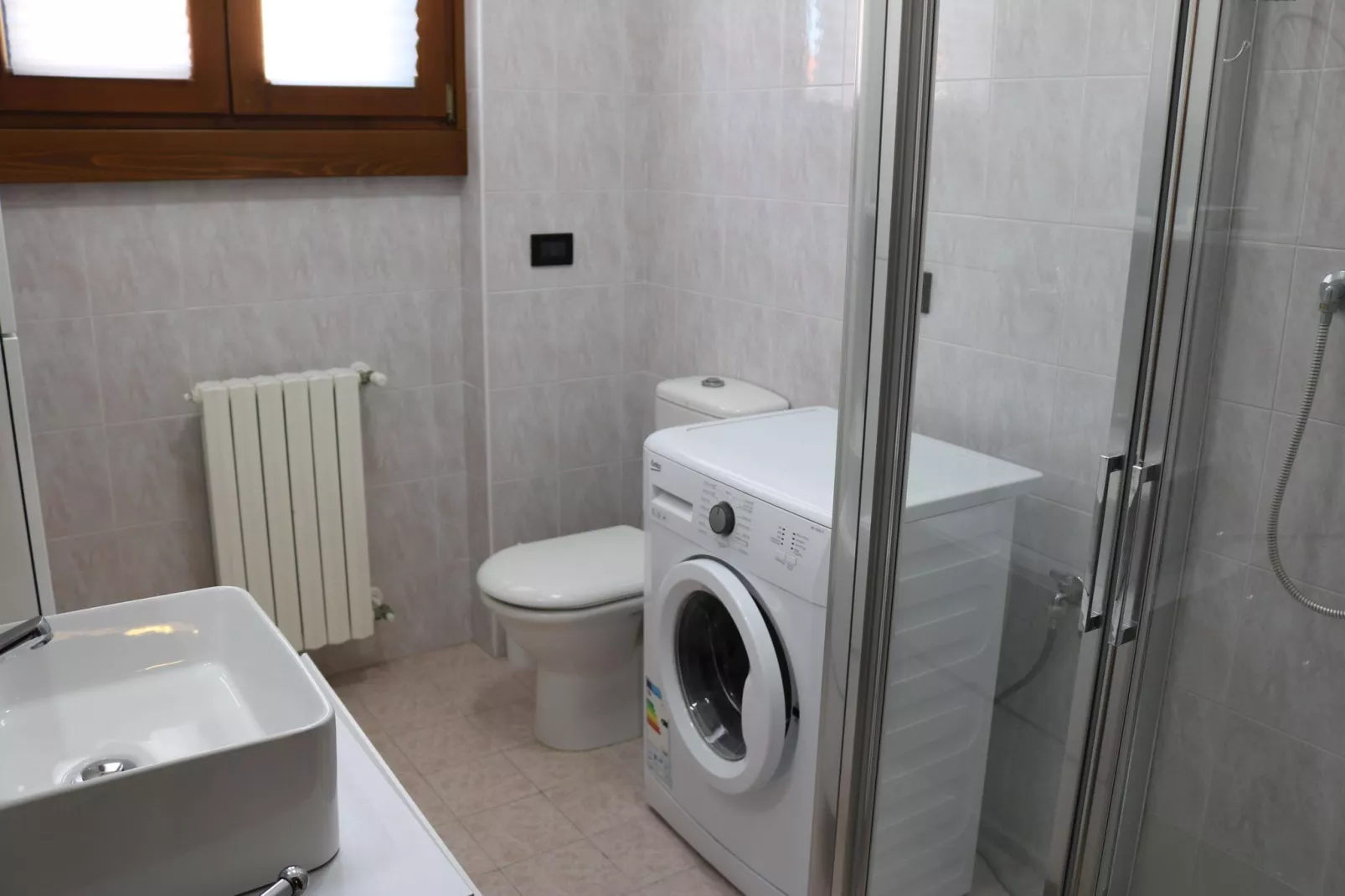 Garda Trentacinque-Bathroom