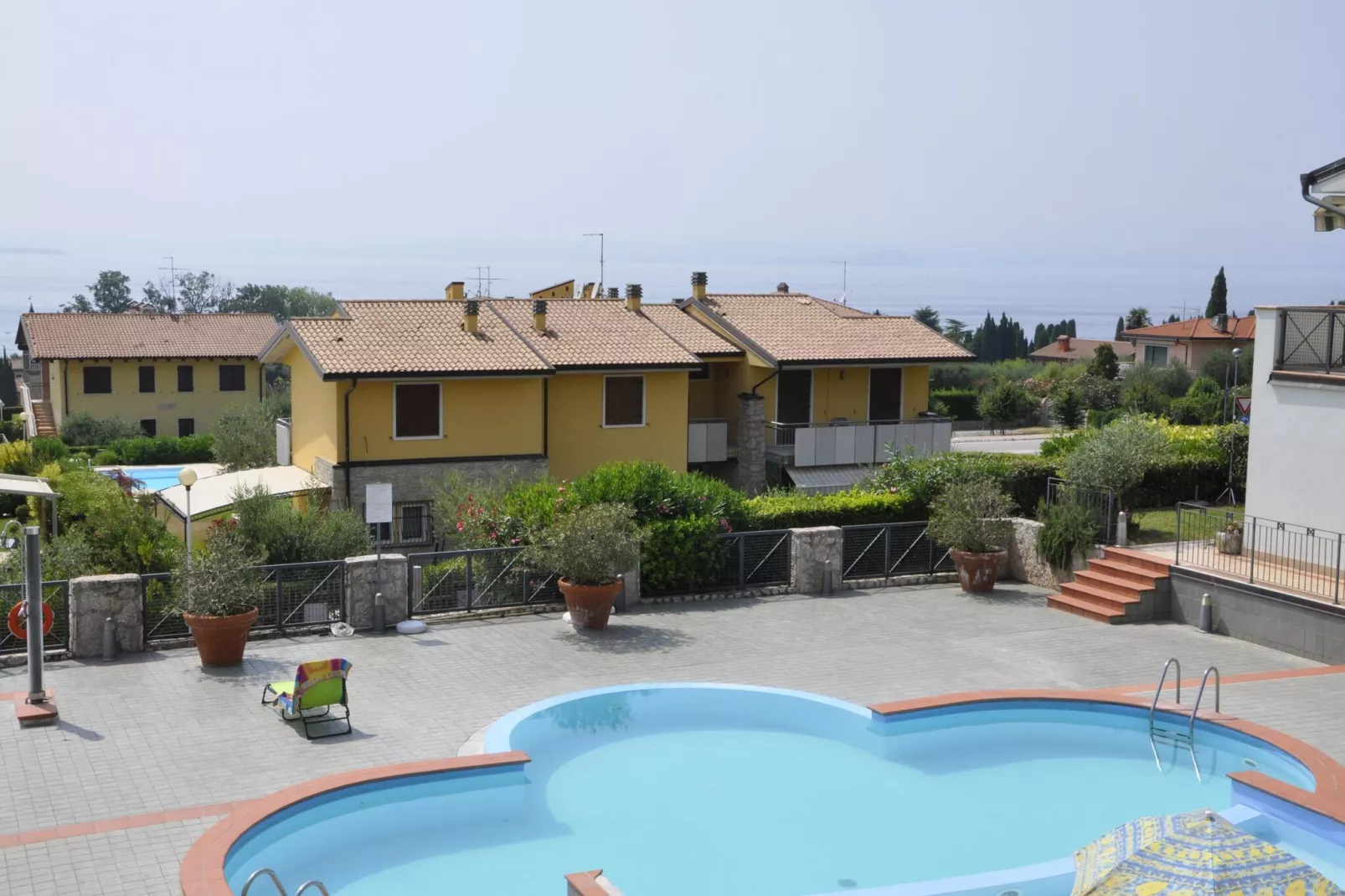 Garda Trentacinque-Terrace balcony