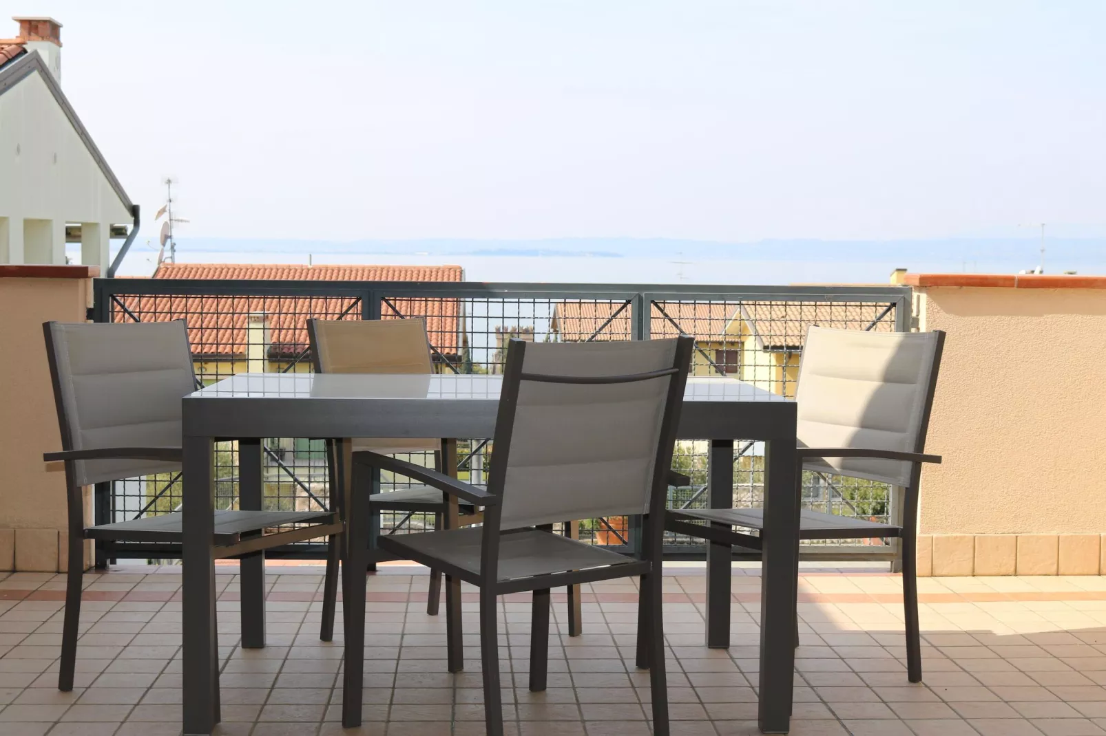 Garda Trentacinque-Terrace balcony