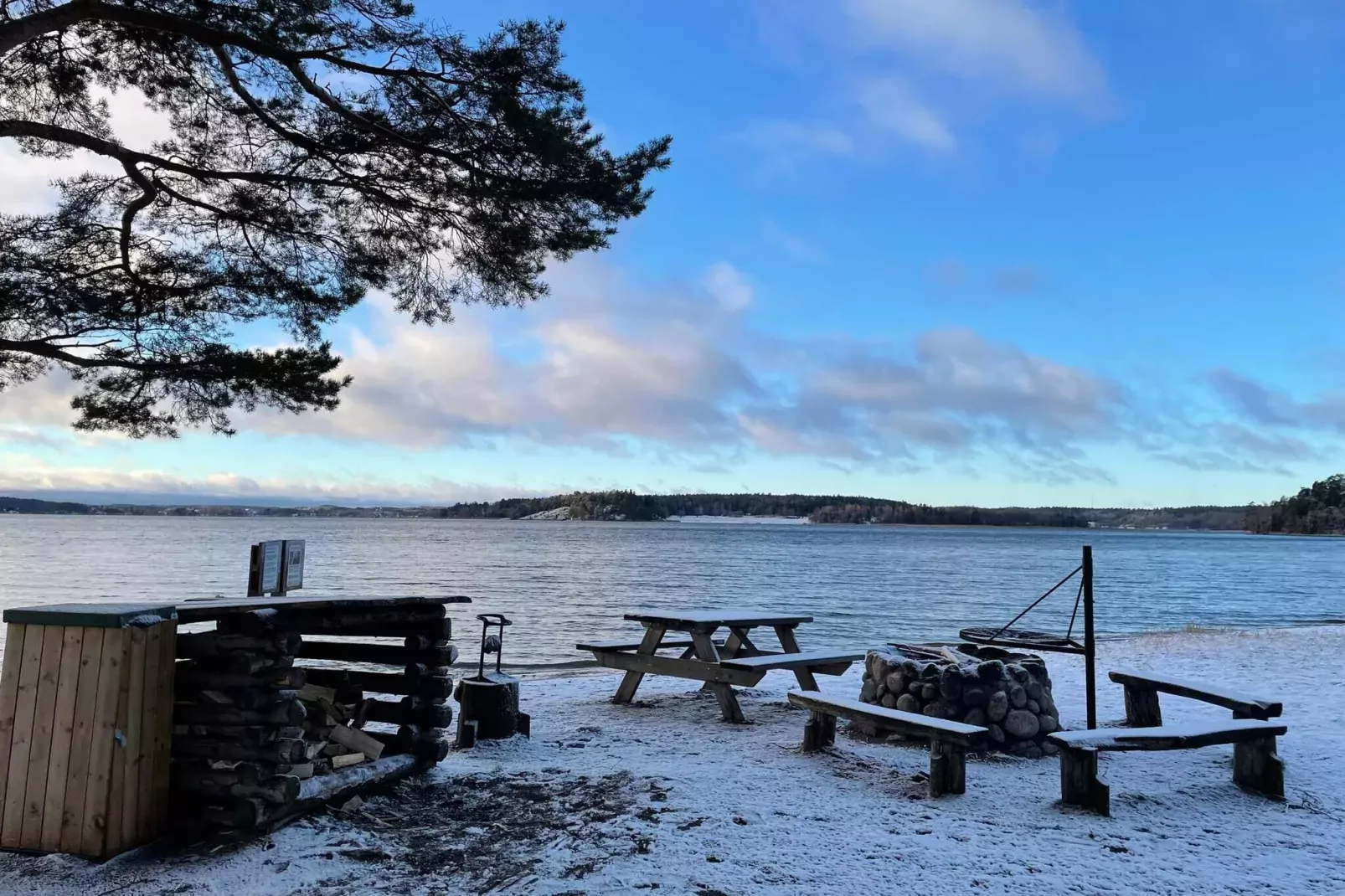 6 person holiday home in JÄRNA-By Traum-Not tagged