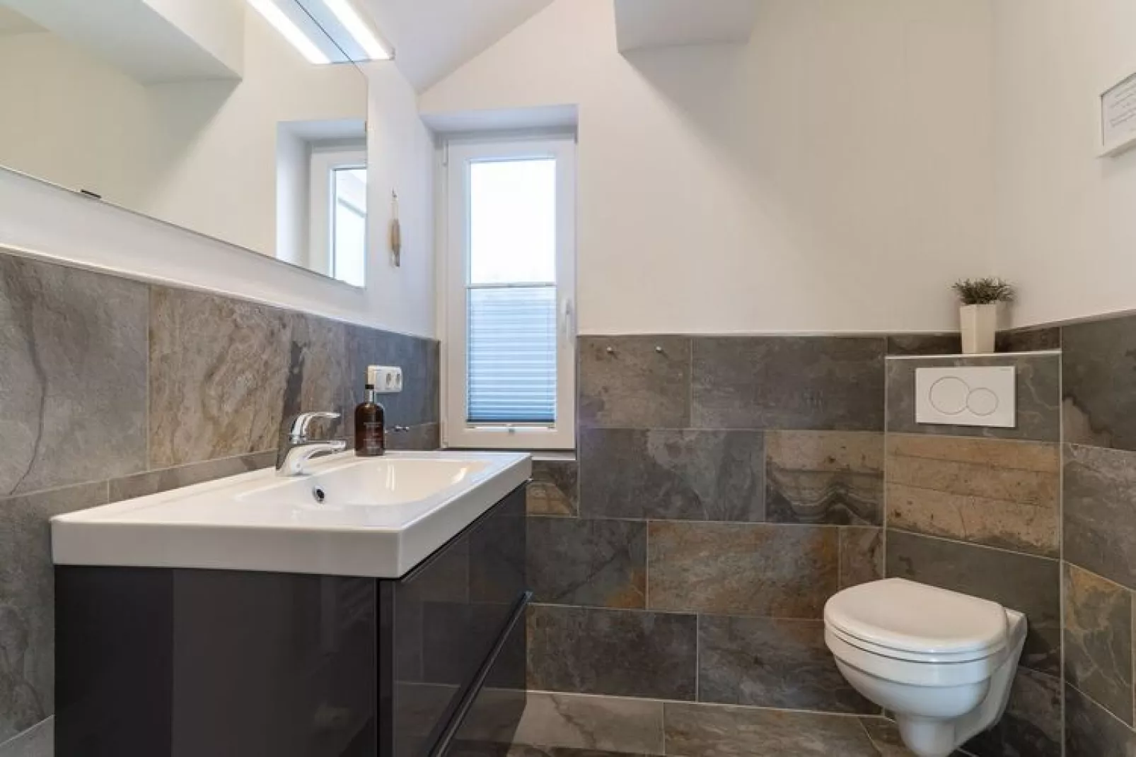 Deichblume-Bathroom