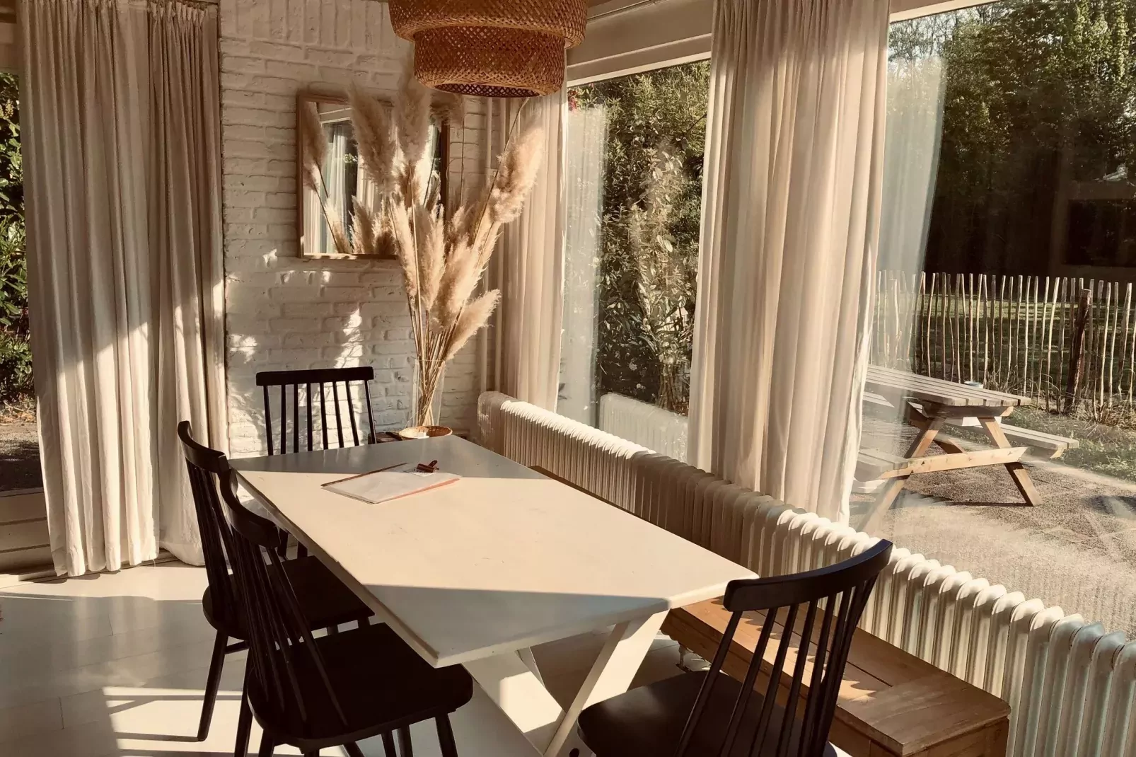 June's Cabin-Dining room