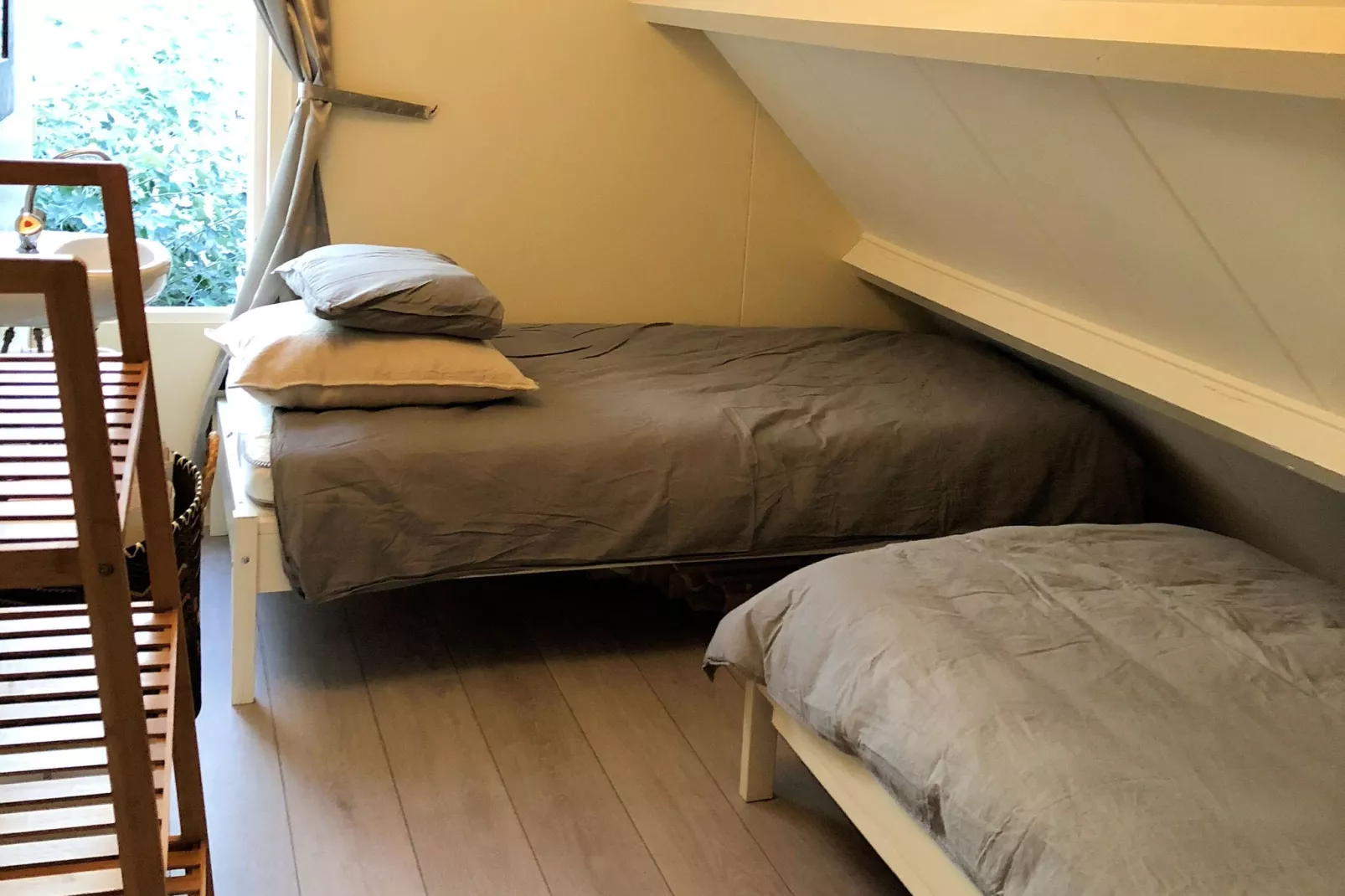 June's Cabin-Bedroom