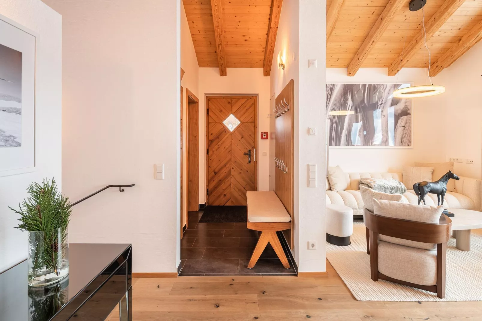 AlpenPura - Chalet Steinbock-Reception hall