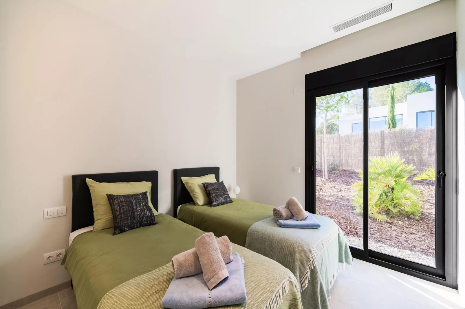 Ciruelo - Golf Las Colinas-Bedroom