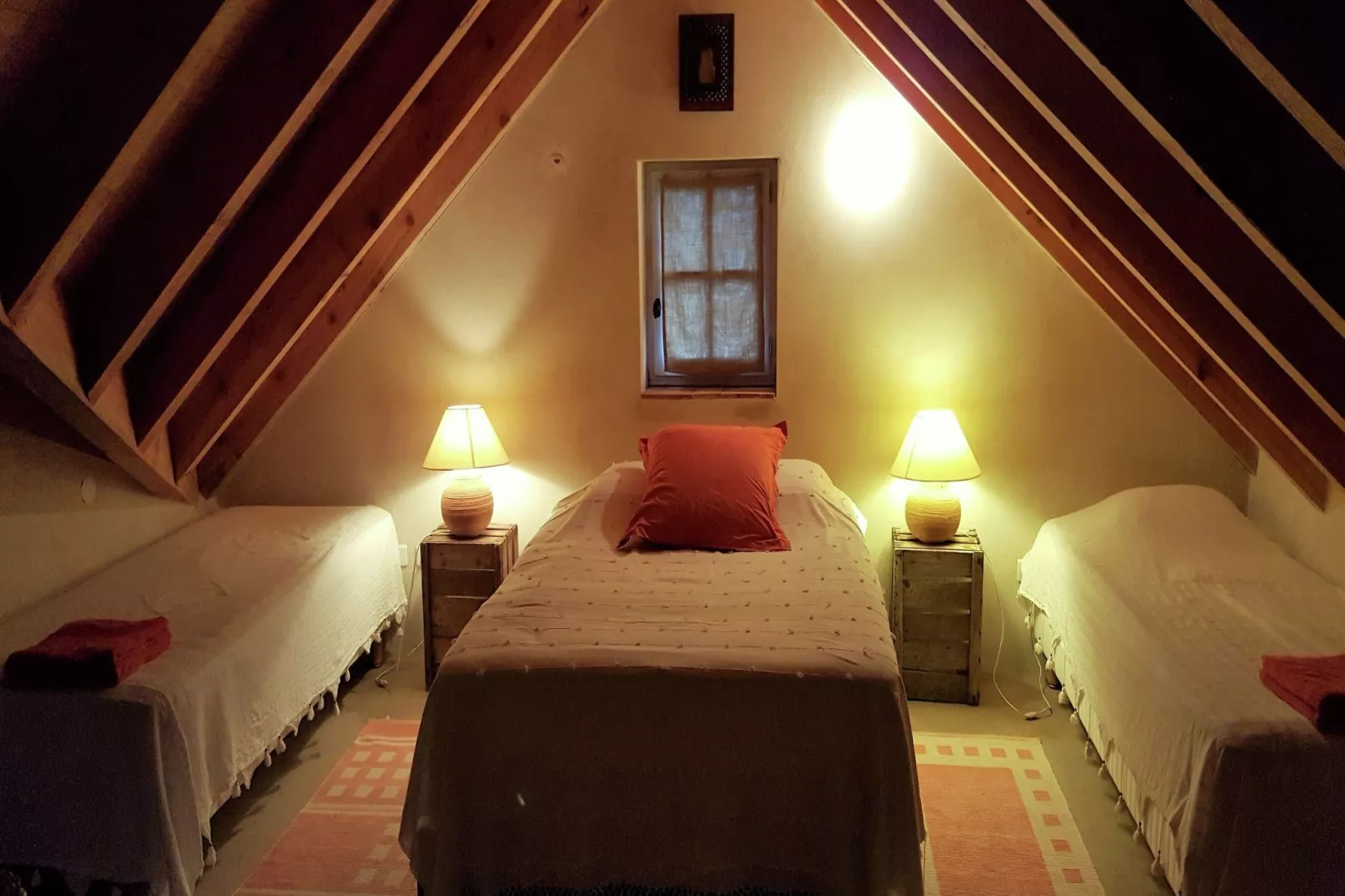Mas d'Ourbise Penan-Bedroom