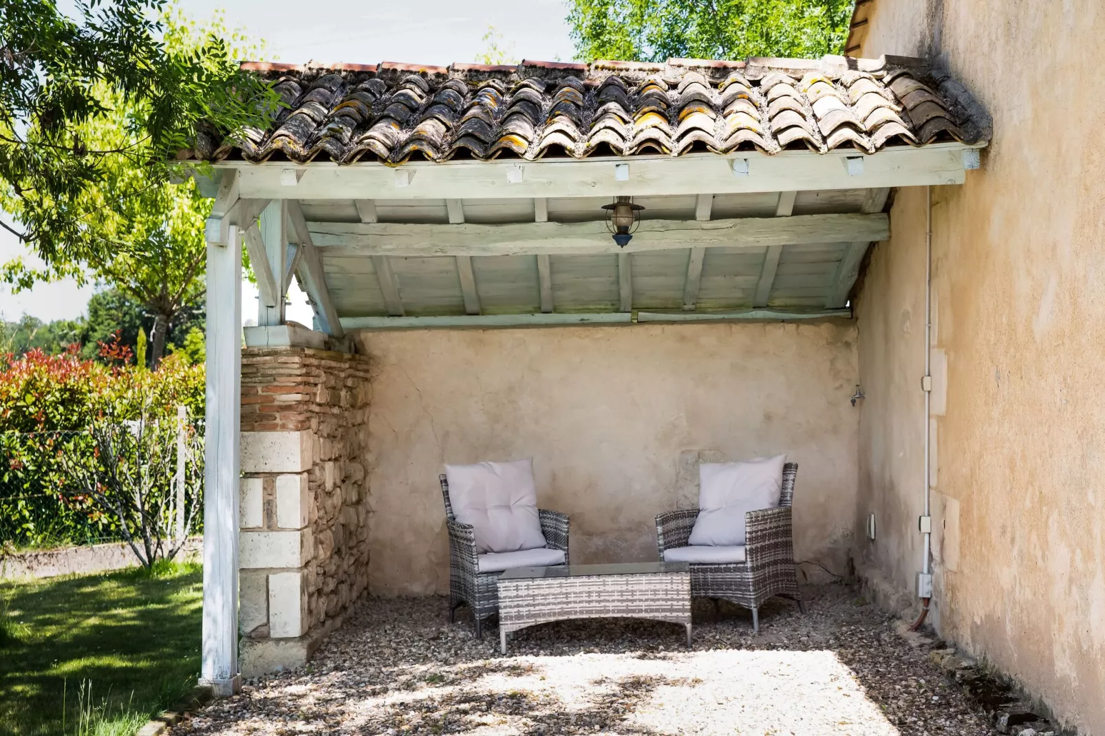 Domaine de Geneviève des Vignes-Terrace balcony
