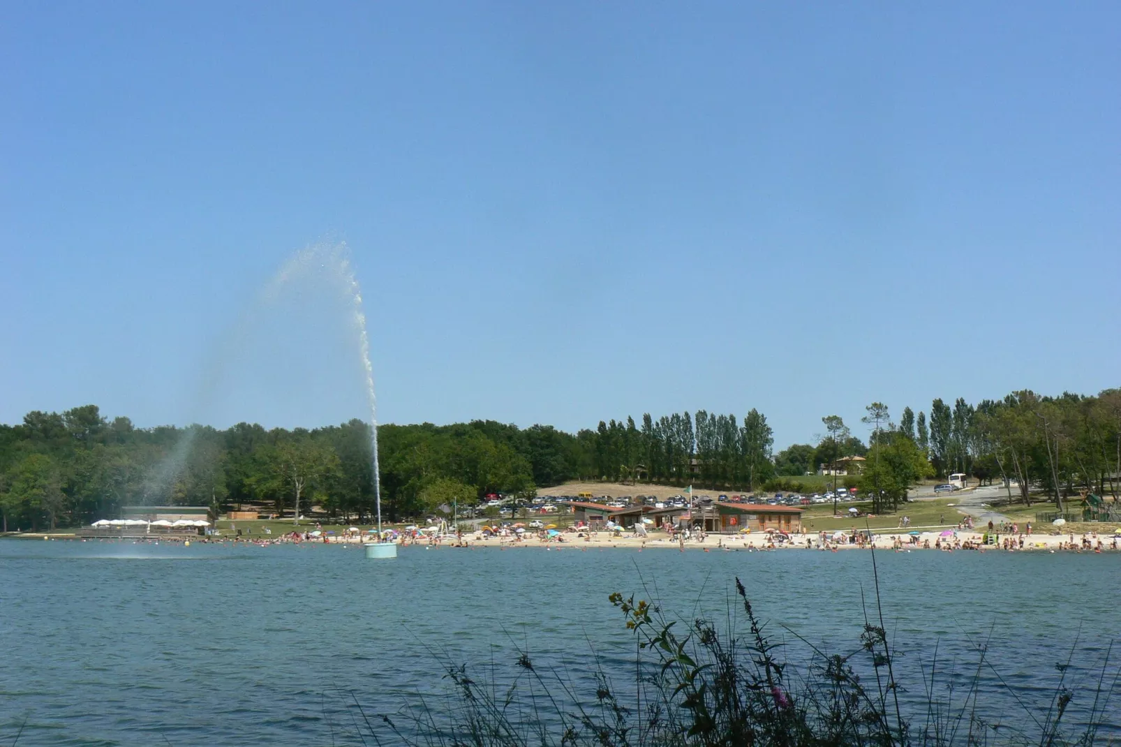 Domaine de Geneviève des Vignes-Areas summer 5km