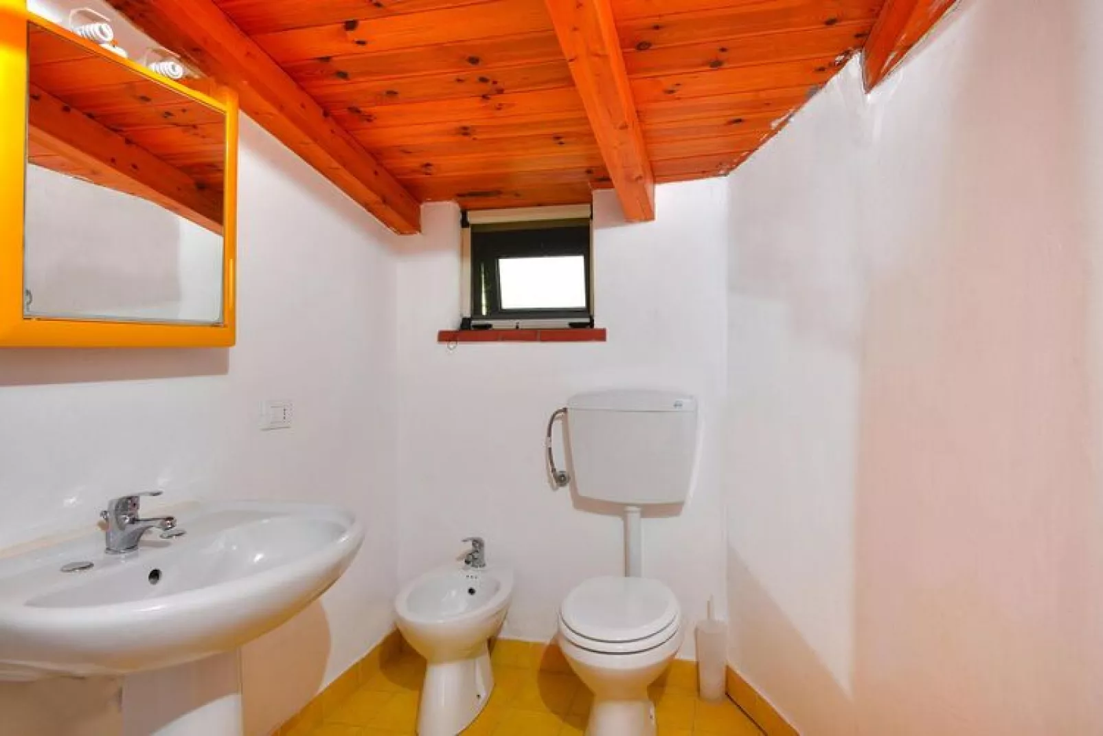 Holiday home Terrauzza-Villa Elonora 150 qm-Bathroom