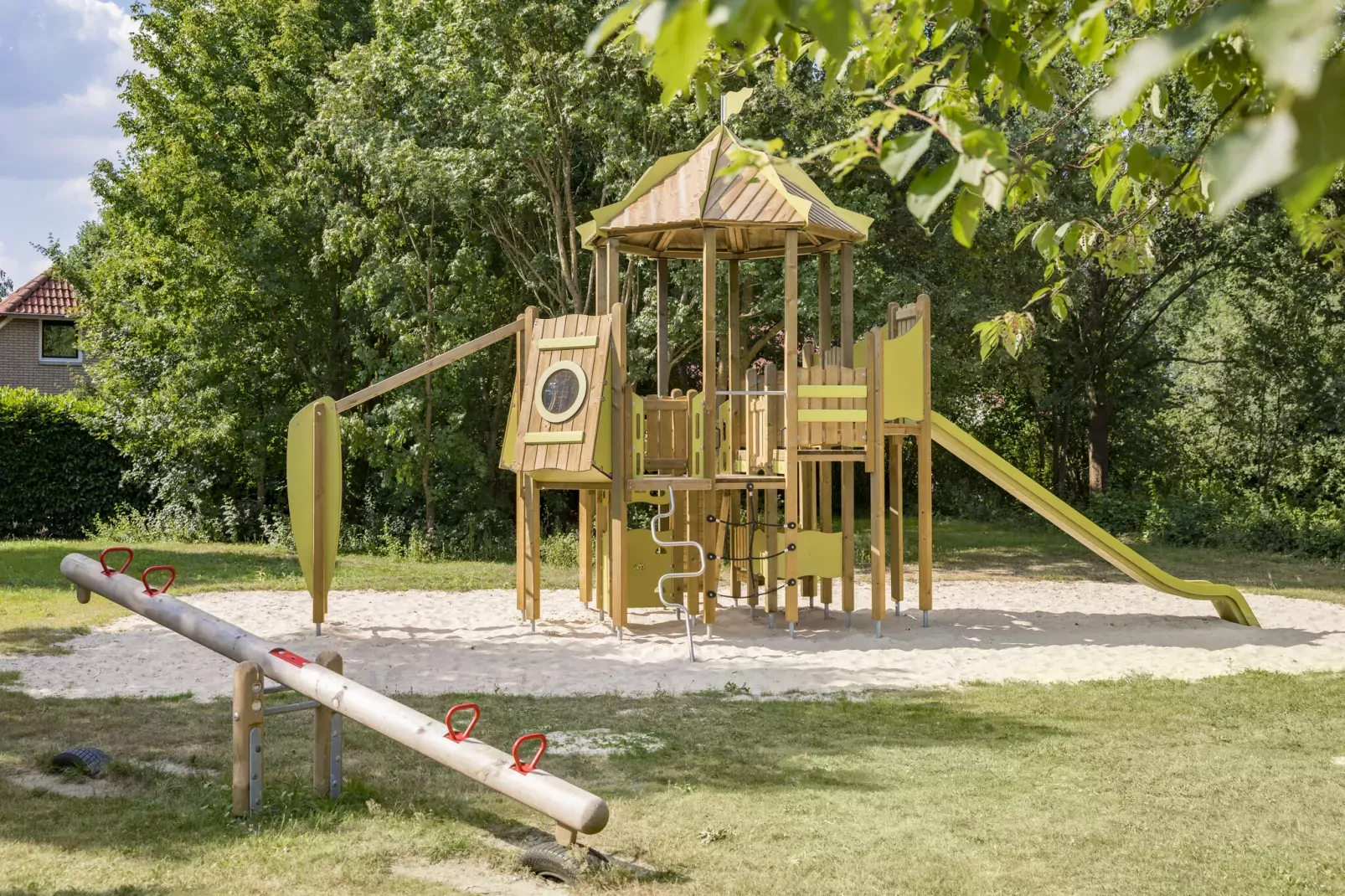 Recreatiepark Tolplas 8-Park facilities
