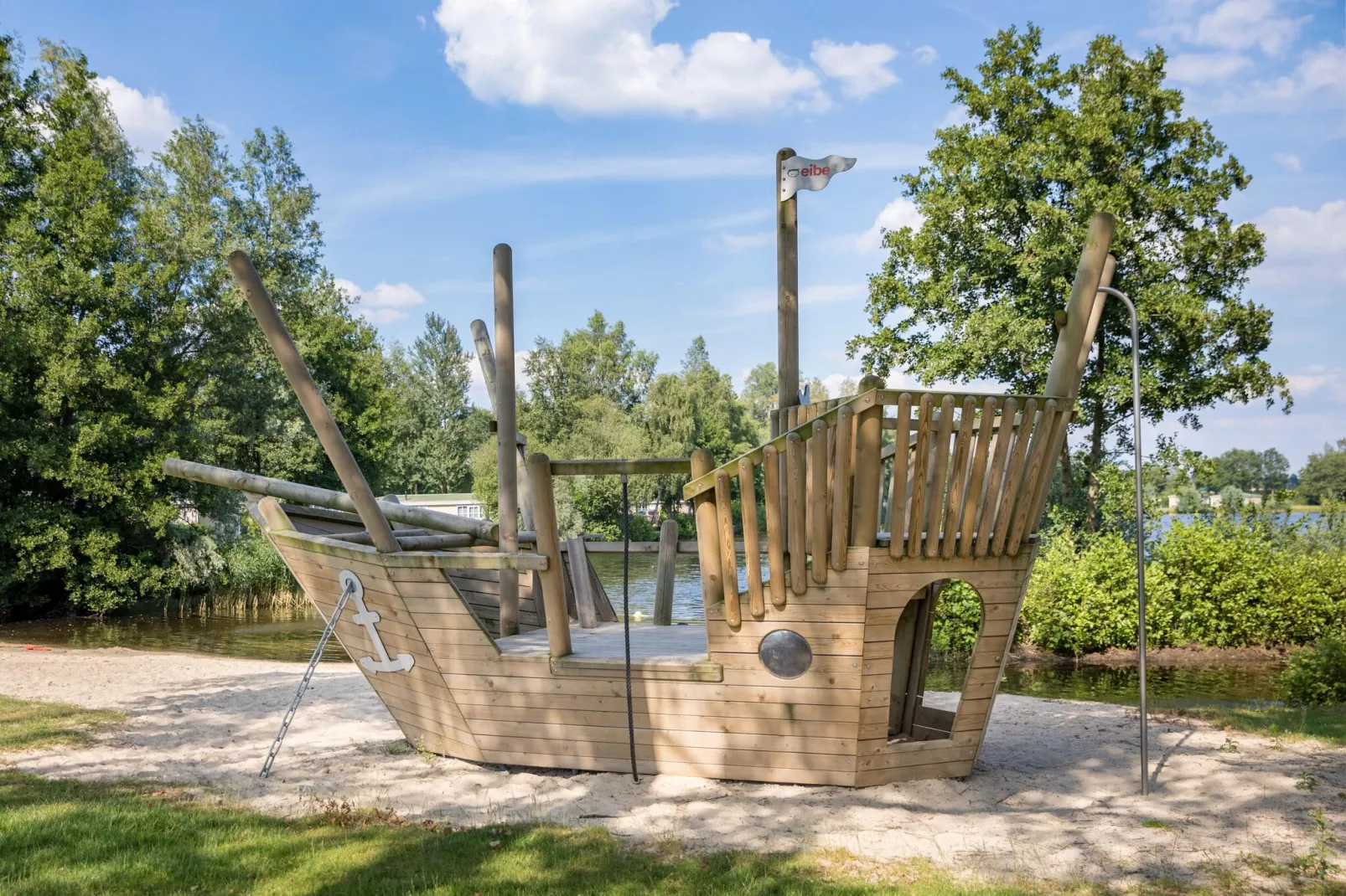 Recreatiepark Tolplas 20-Park facilities